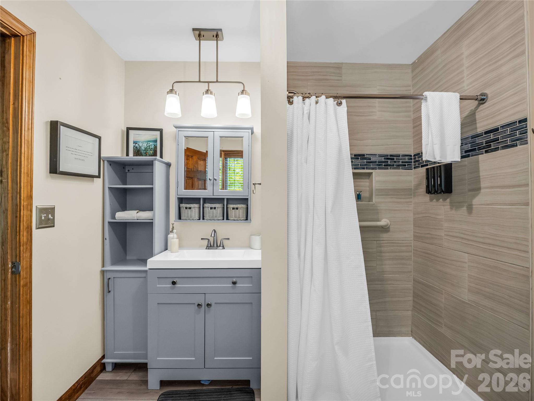 122 Raptor Court Property Photo 26