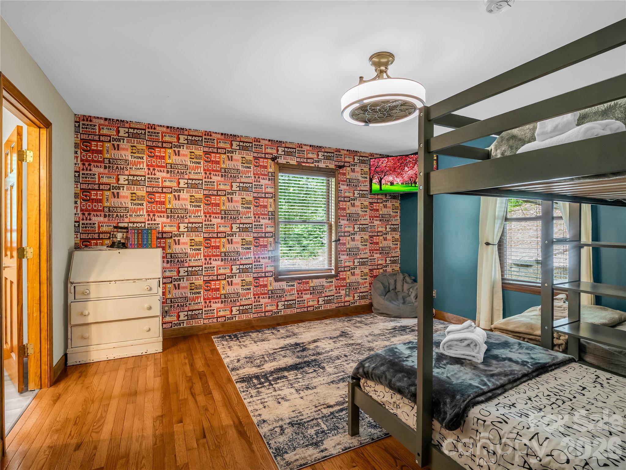 122 Raptor Court Property Photo 27