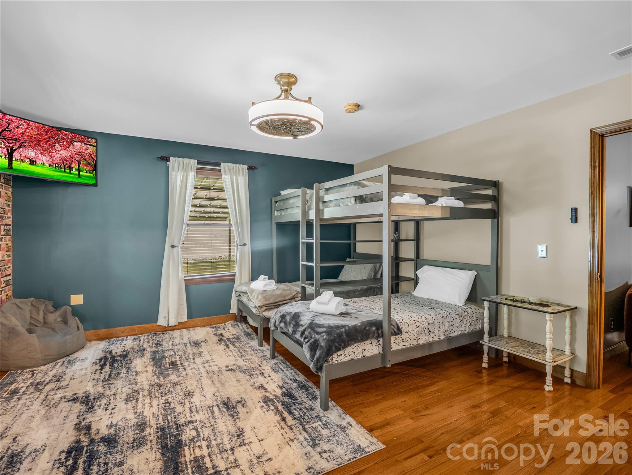 122 Raptor Court Property Photo 28