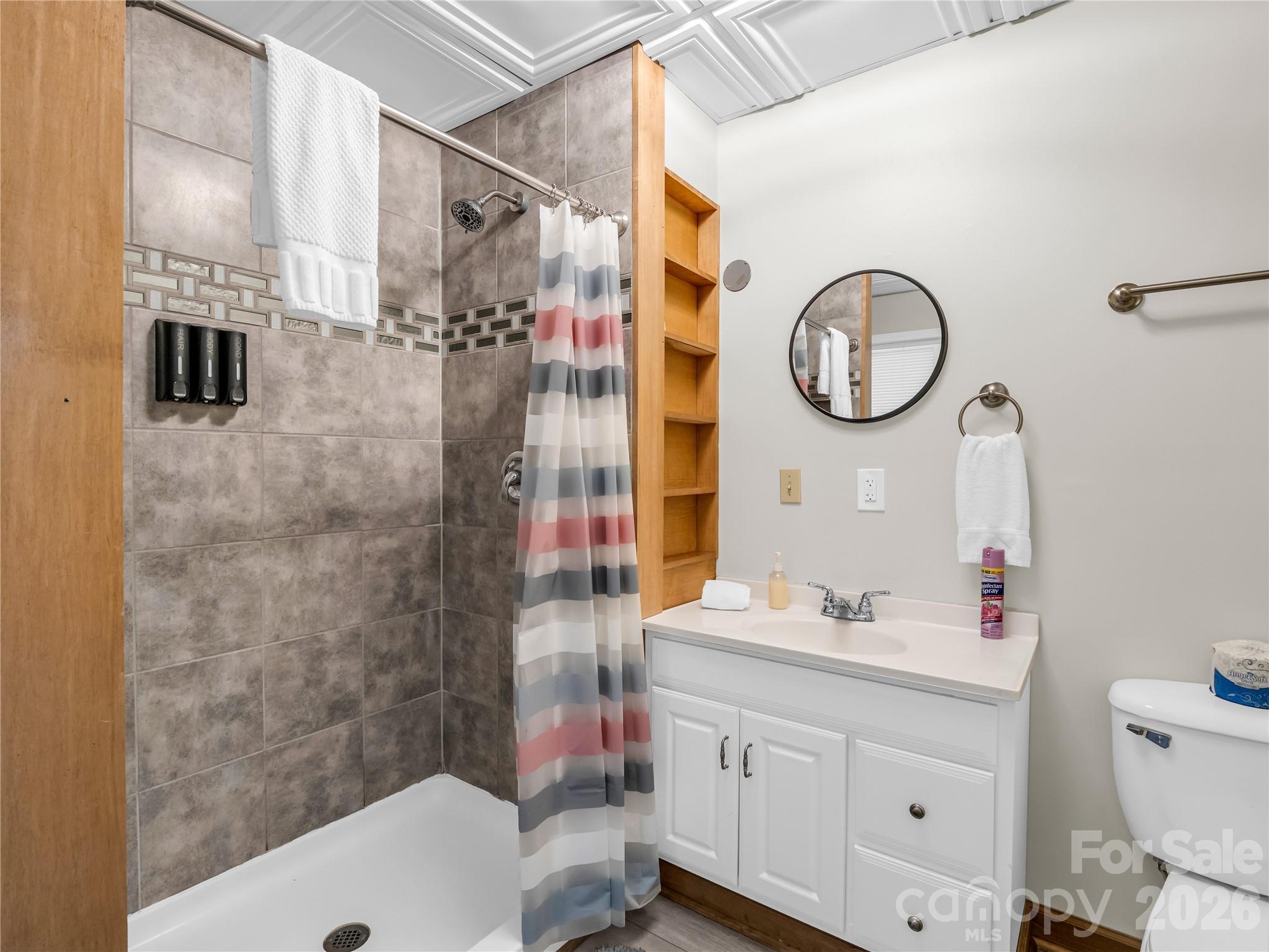 122 Raptor Court Property Photo 33
