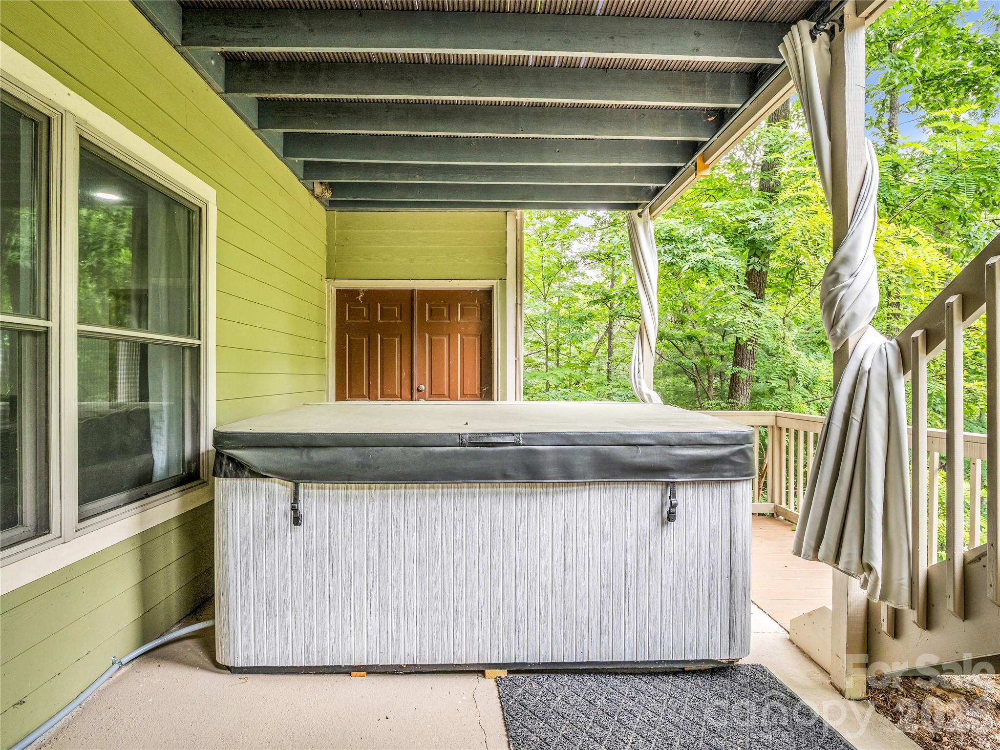 122 Raptor Court Property Photo 34