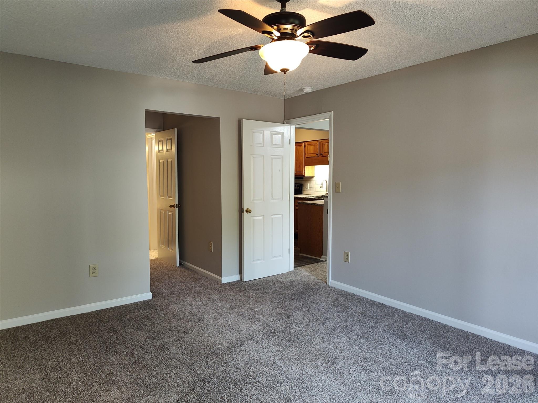 5001 Sharon Road K Property Photo 16