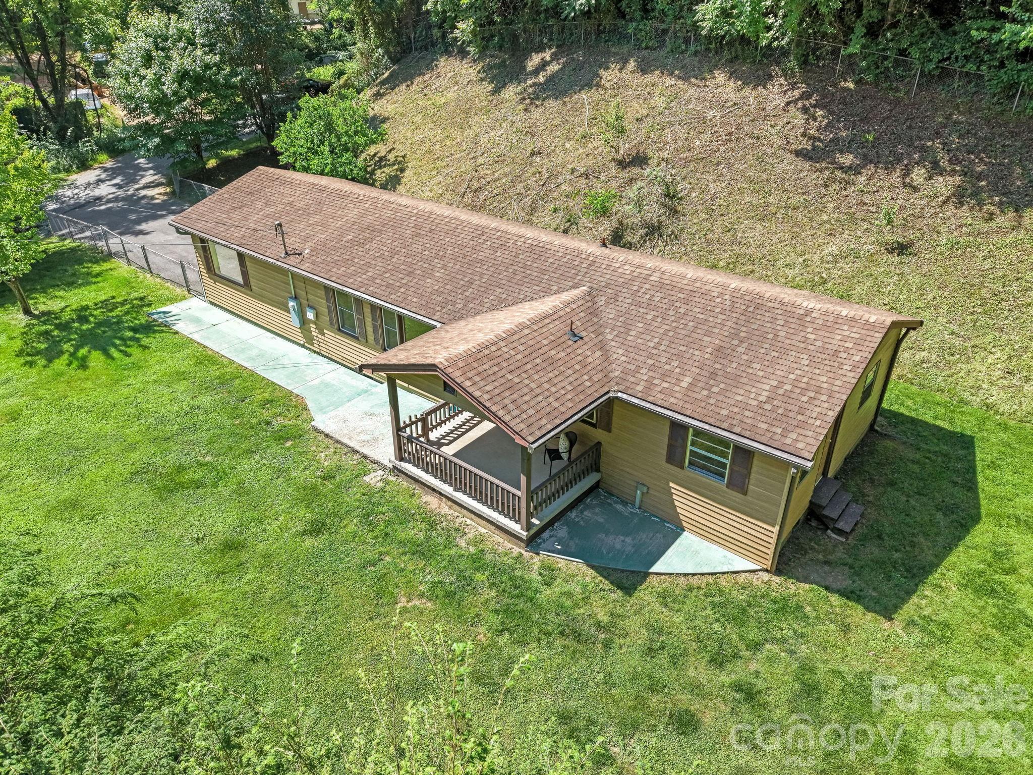 270 Slim Dillard Road Property Photo 1