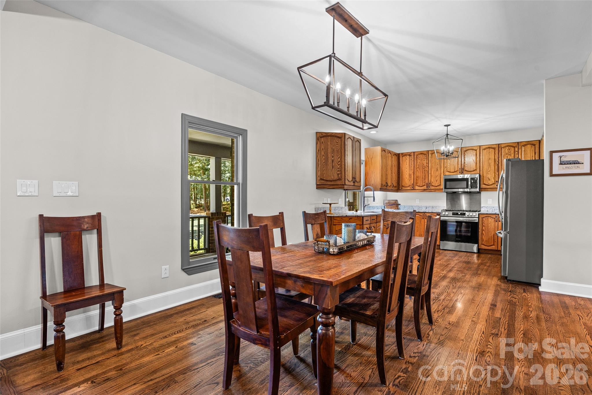 16105 Langston Drive Property Photo 9