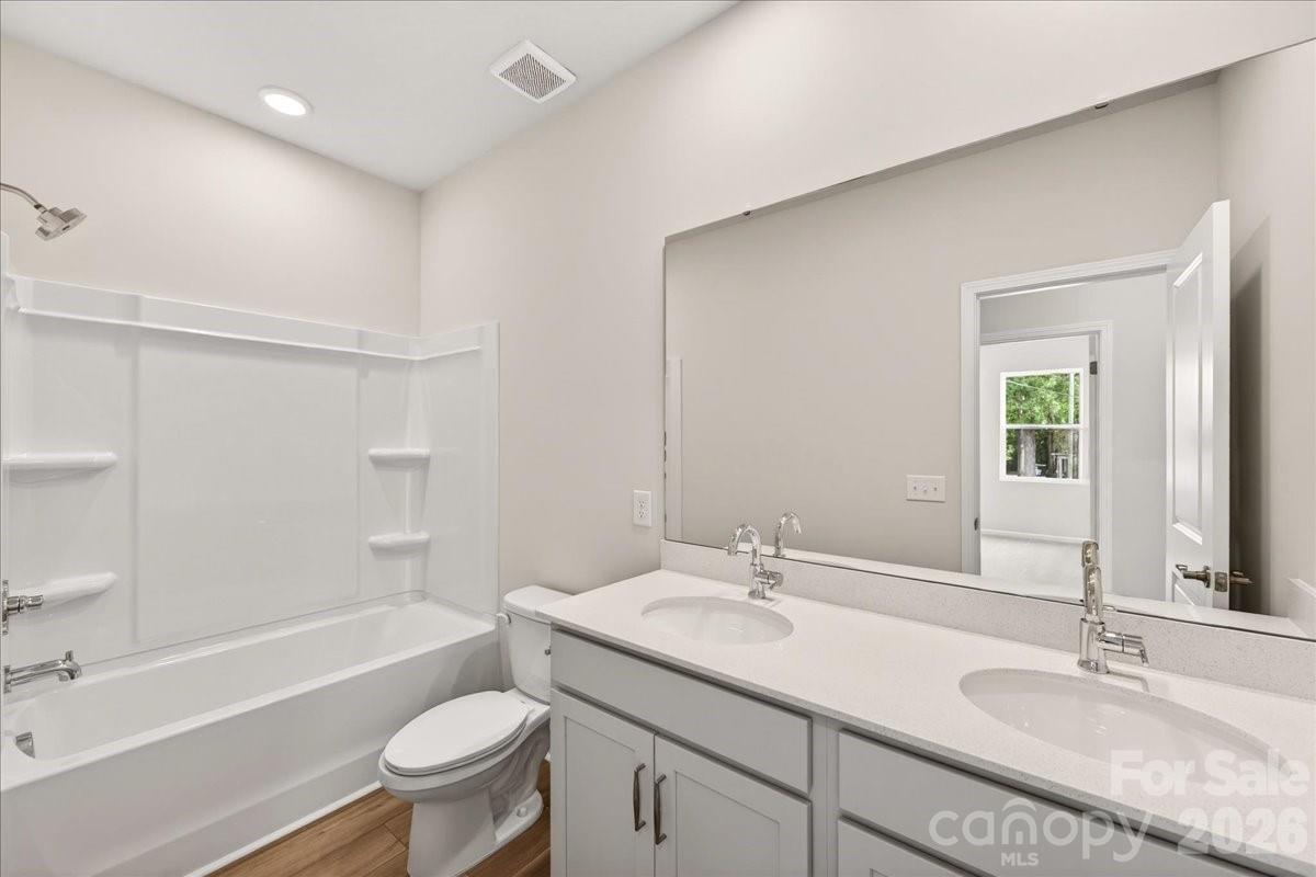 6311 Haller Street Property Photo 25