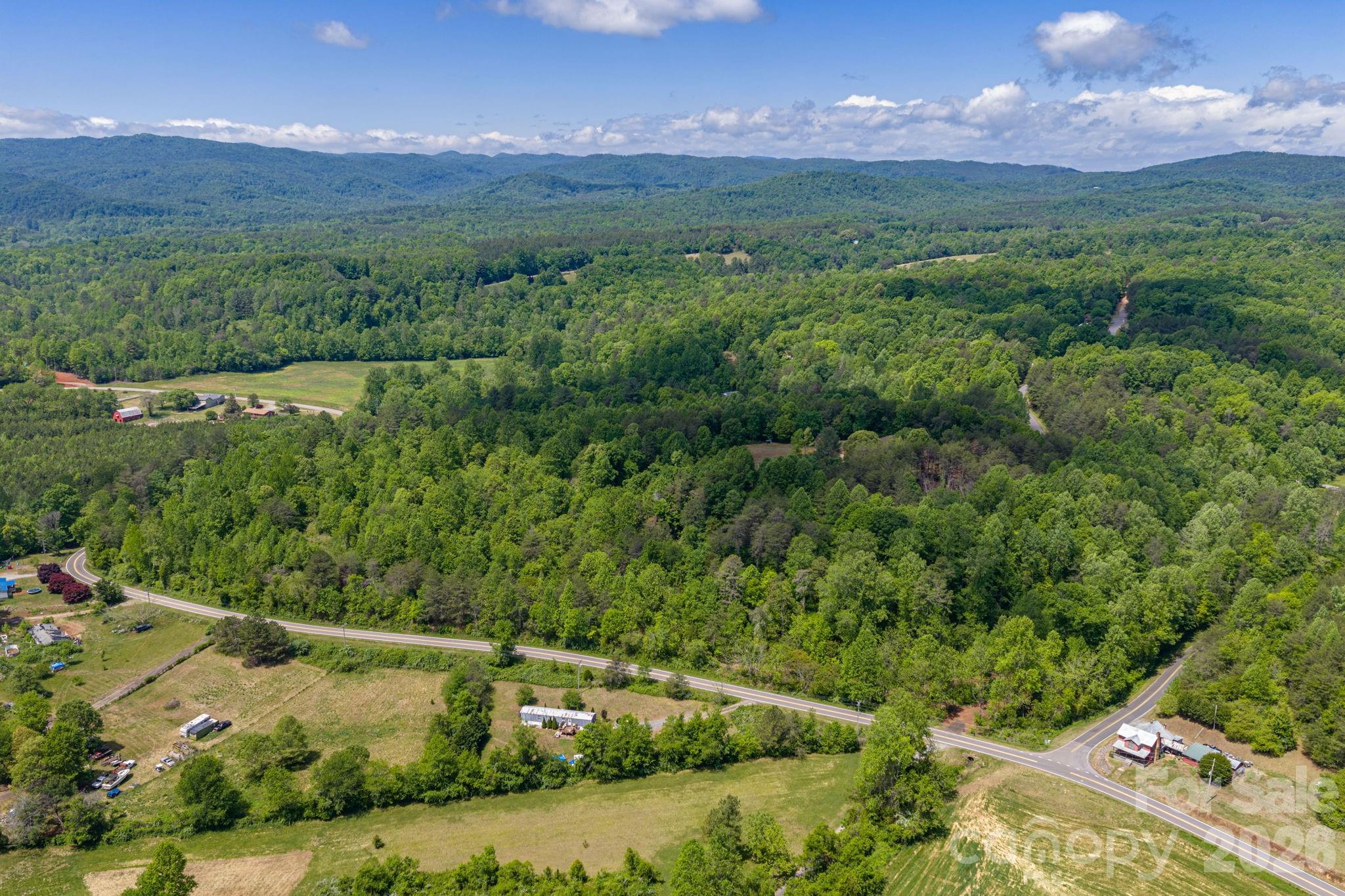 5527 Rhoney Road Property Photo 1