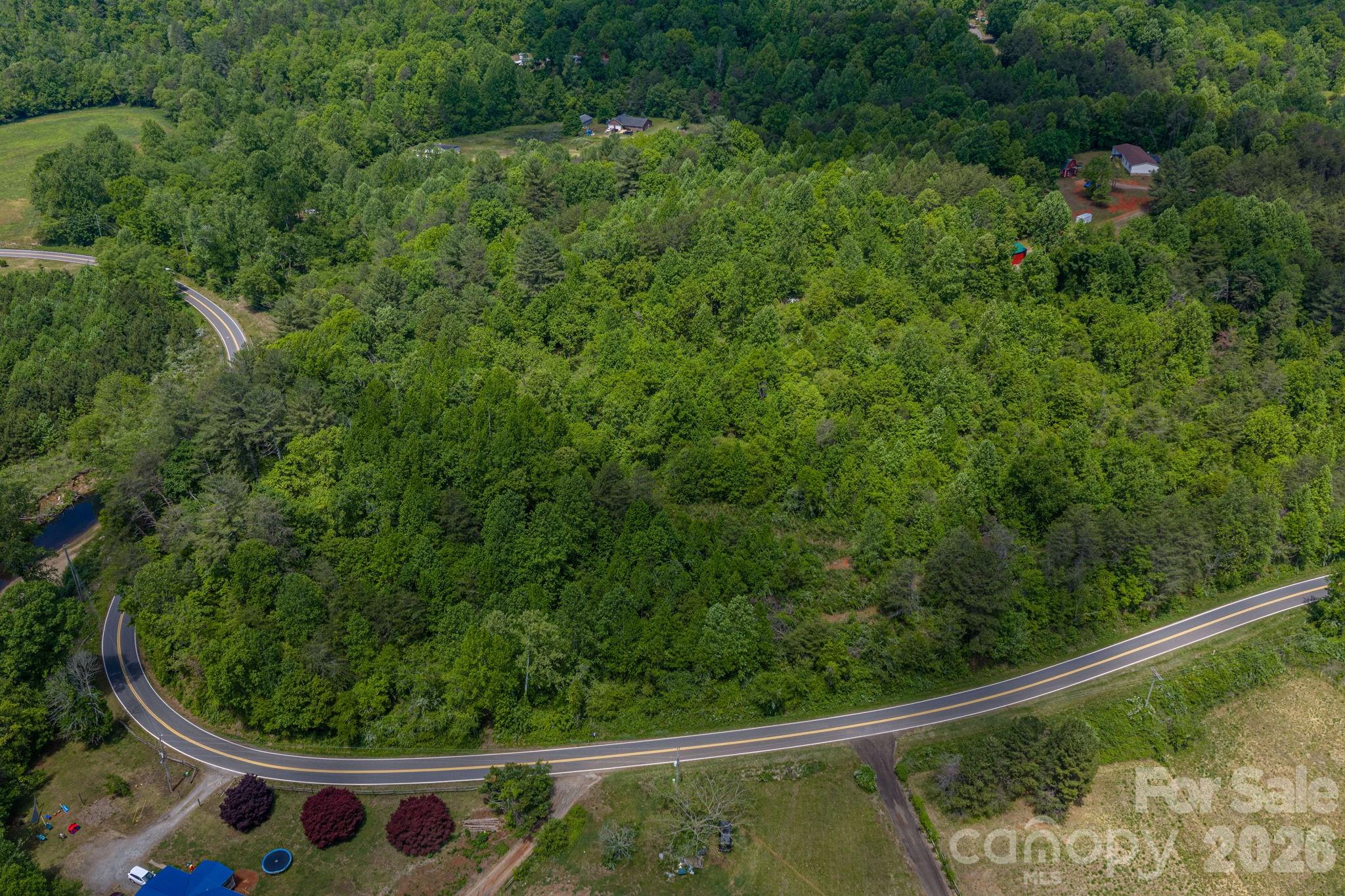 5527 Rhoney Road Property Photo 3