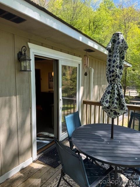 918 Plott Balsam Road Property Photo 8