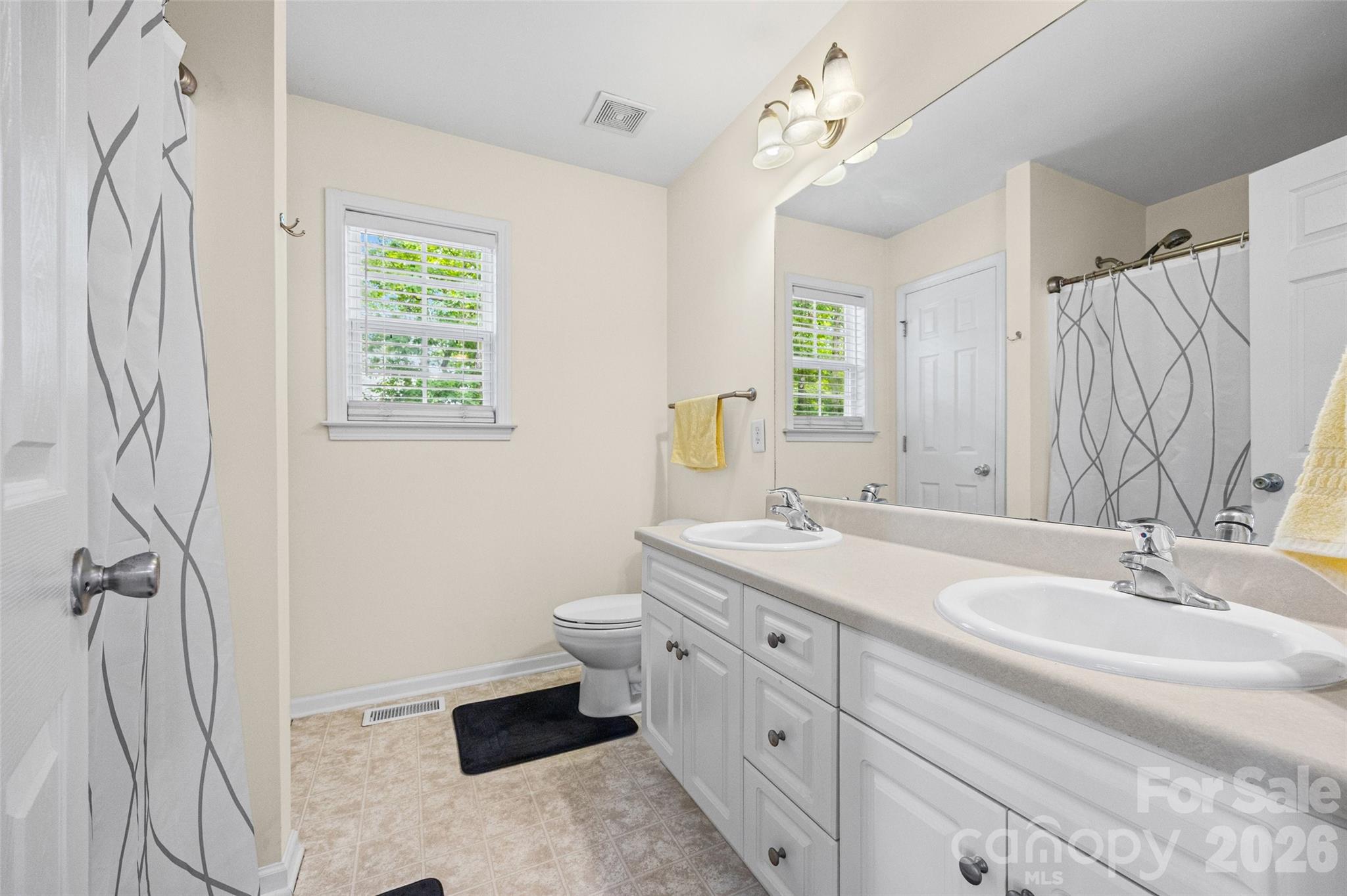 509 Kittiewake Lane Property Photo 14