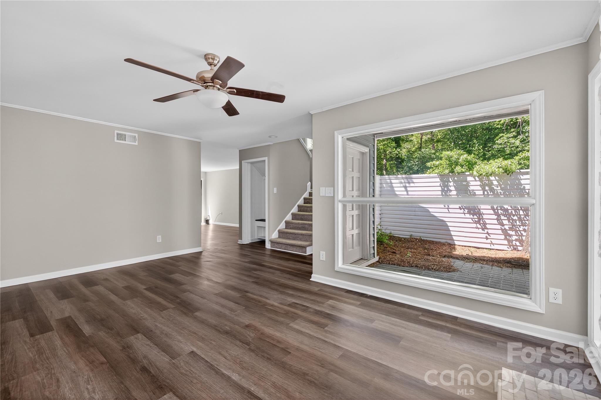 1610 Renard Ridge Road Property Photo 7