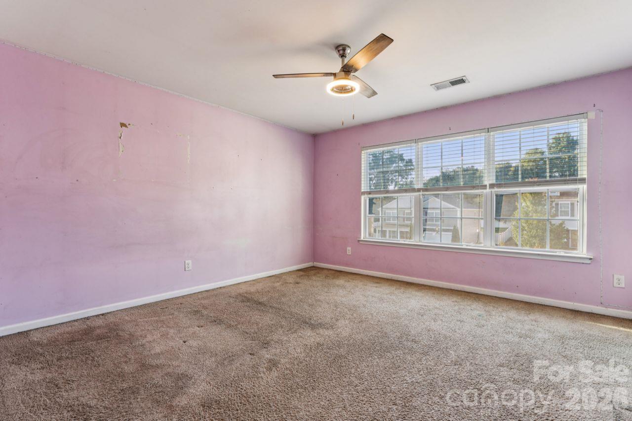 8515 Mansell Court Property Photo 8