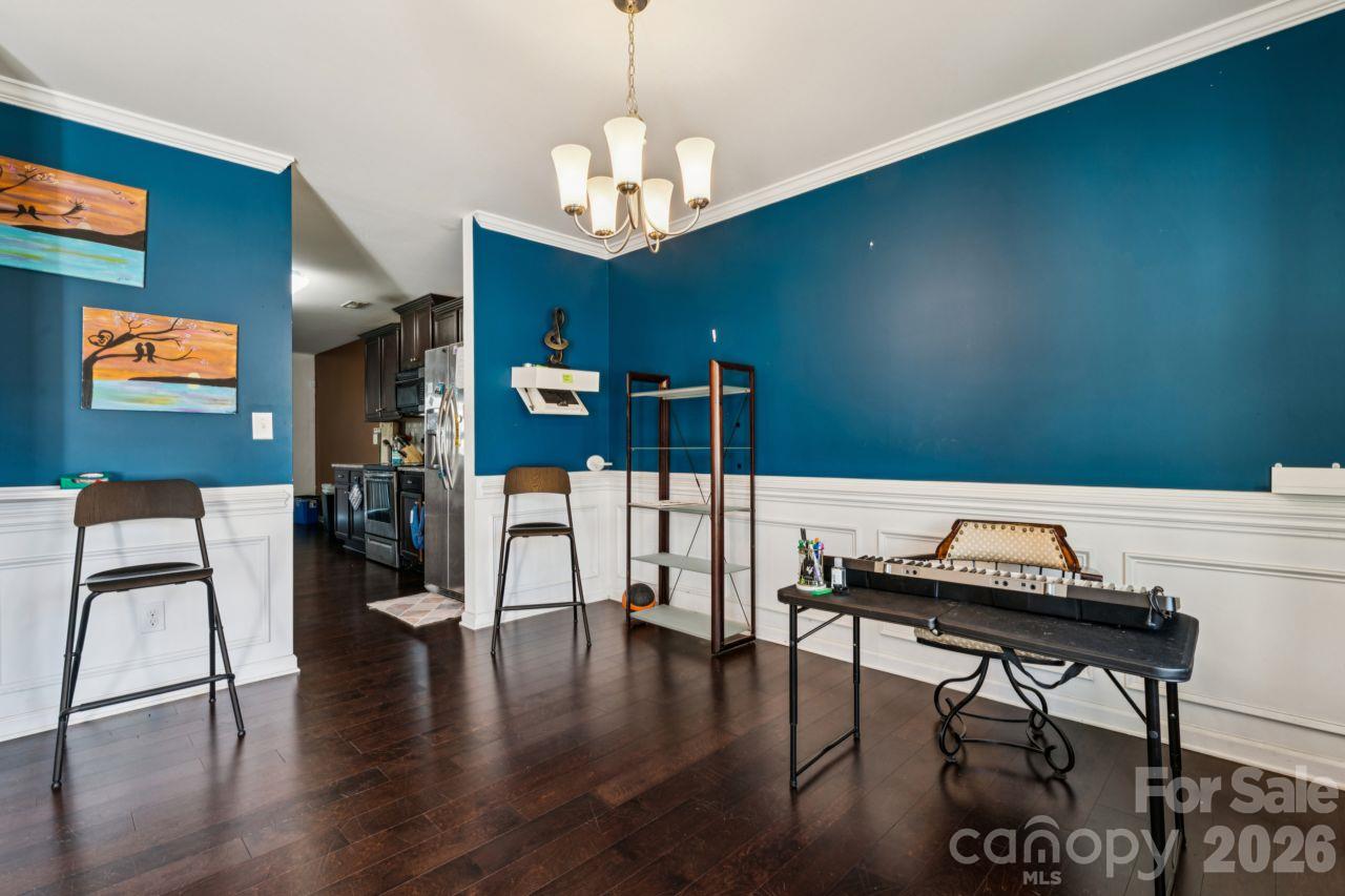 8515 Mansell Court Property Photo 18