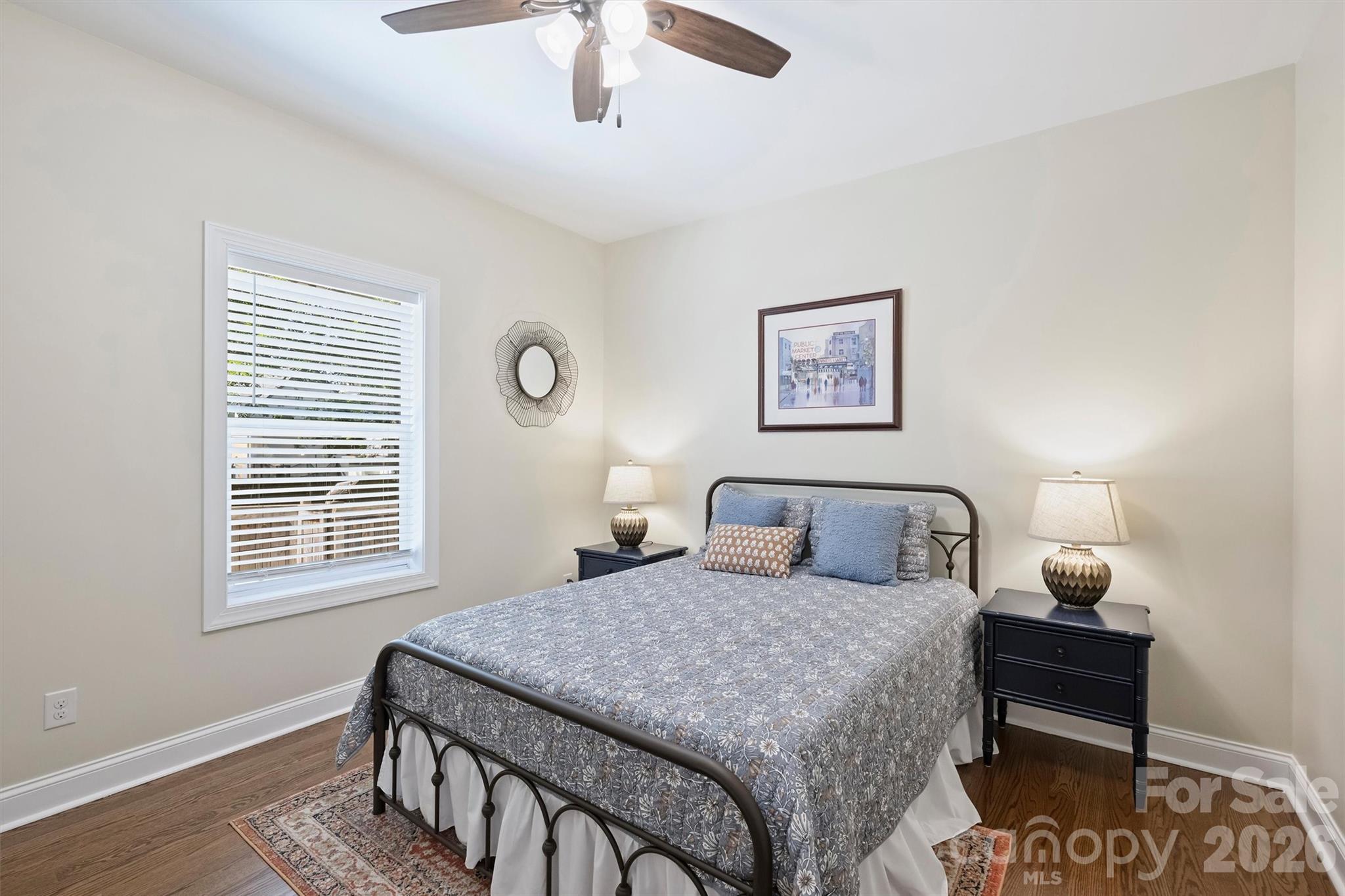 1617 Hawthorne Lane Property Photo 16