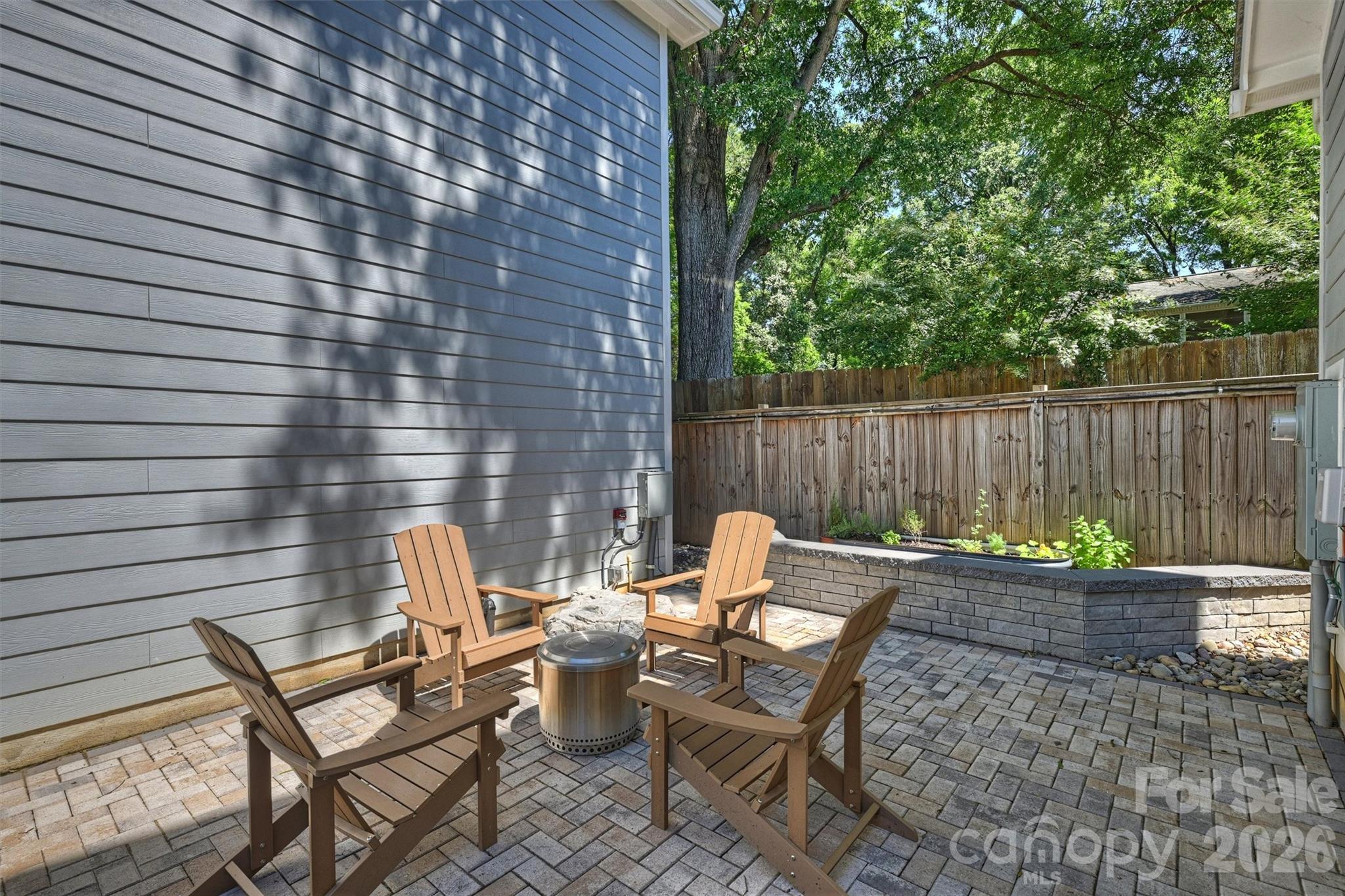 1617 Hawthorne Lane Property Photo 31