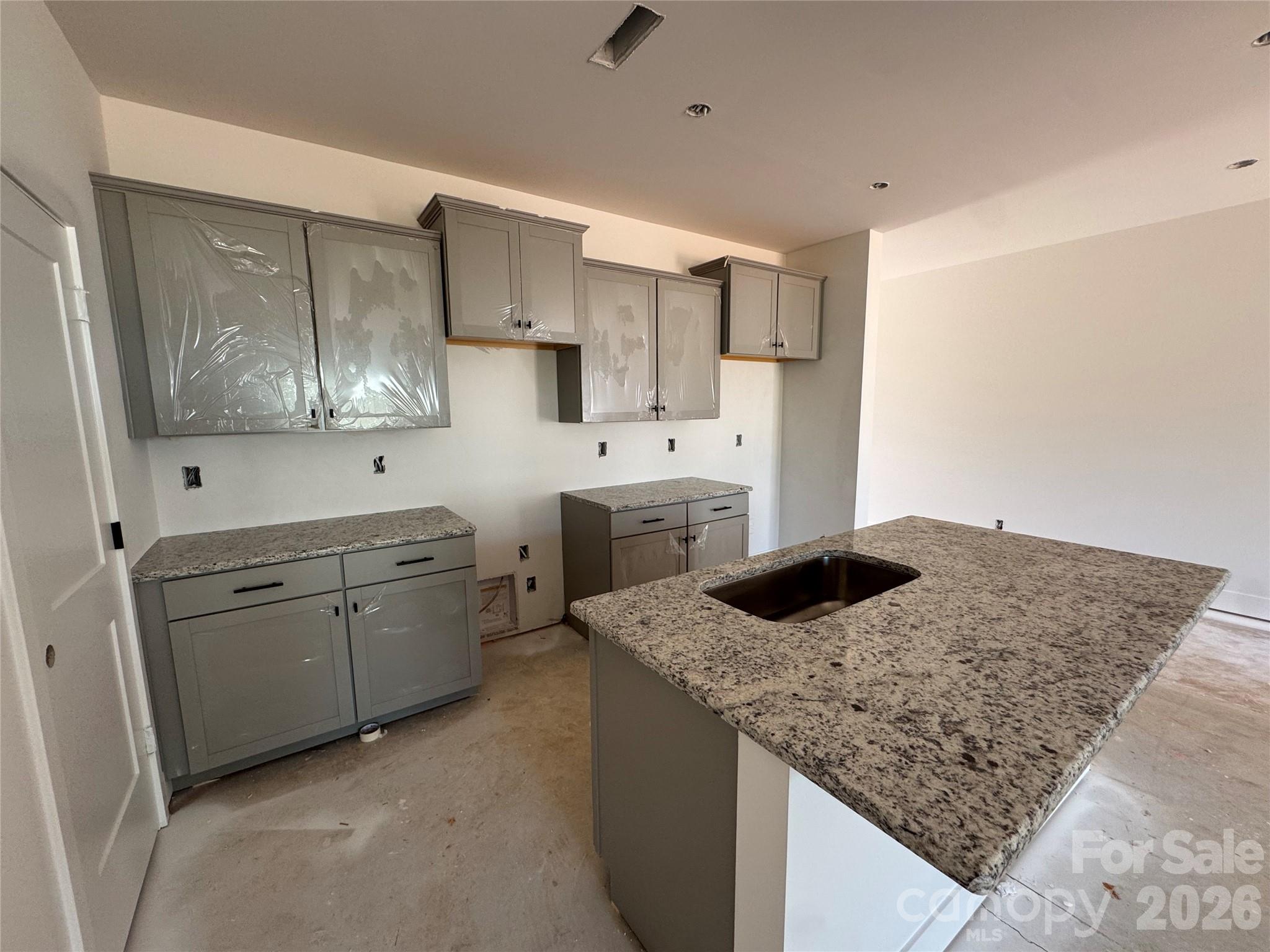 718 Longleaf Avenue 30 Property Photo 36