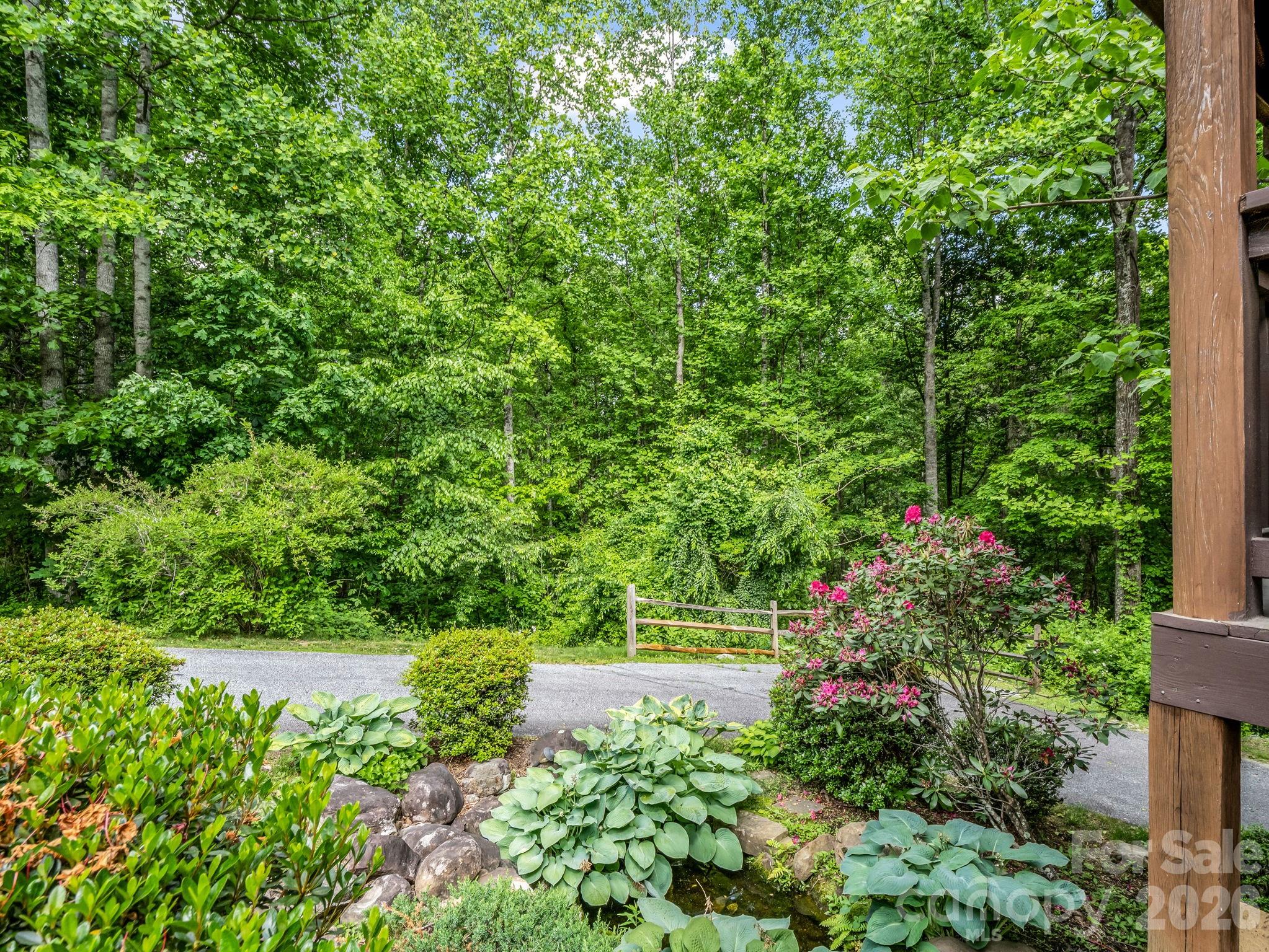 165 Dream Road Property Photo 5