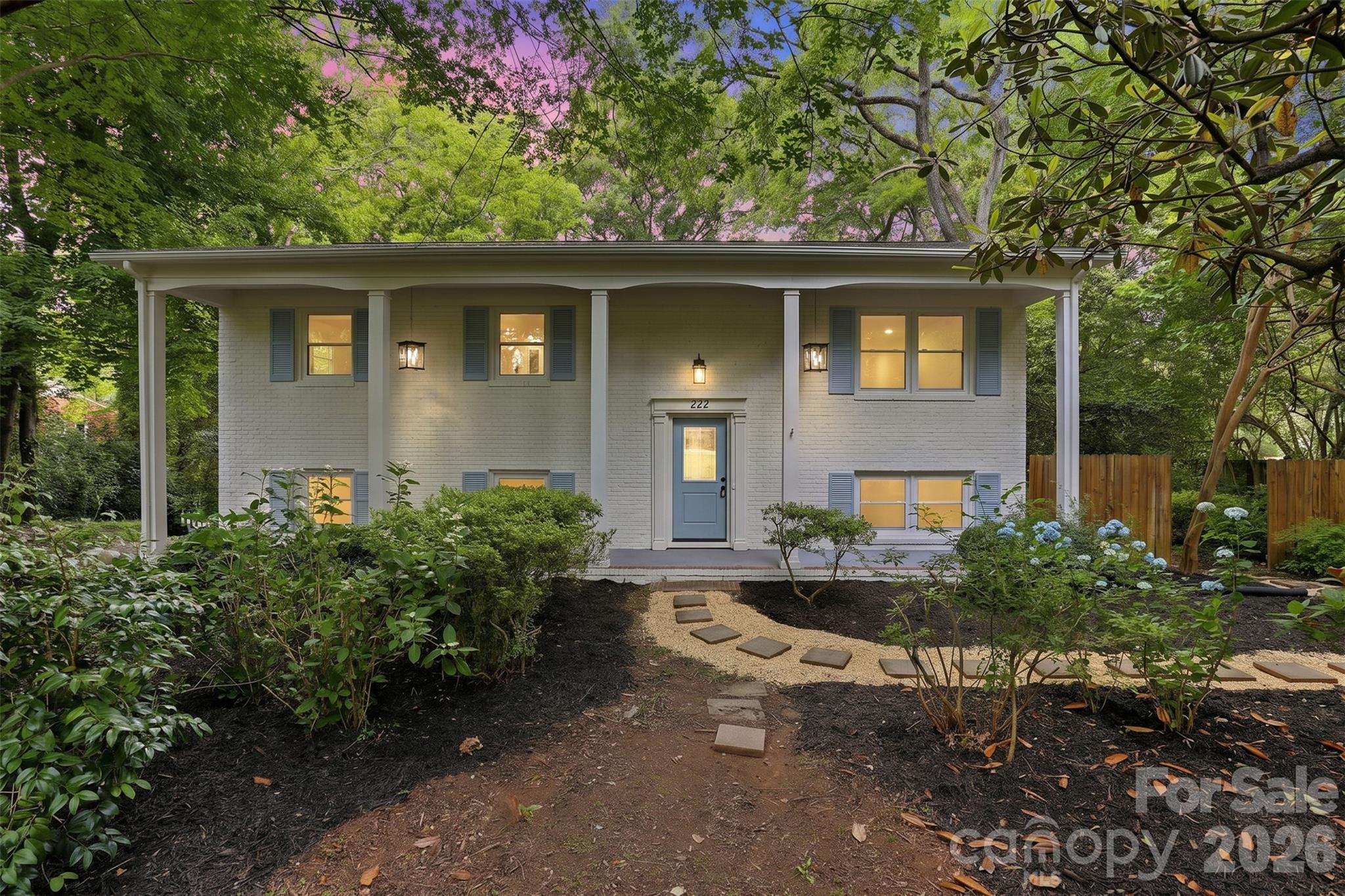 222 Sherwood Circle Property Photo 1