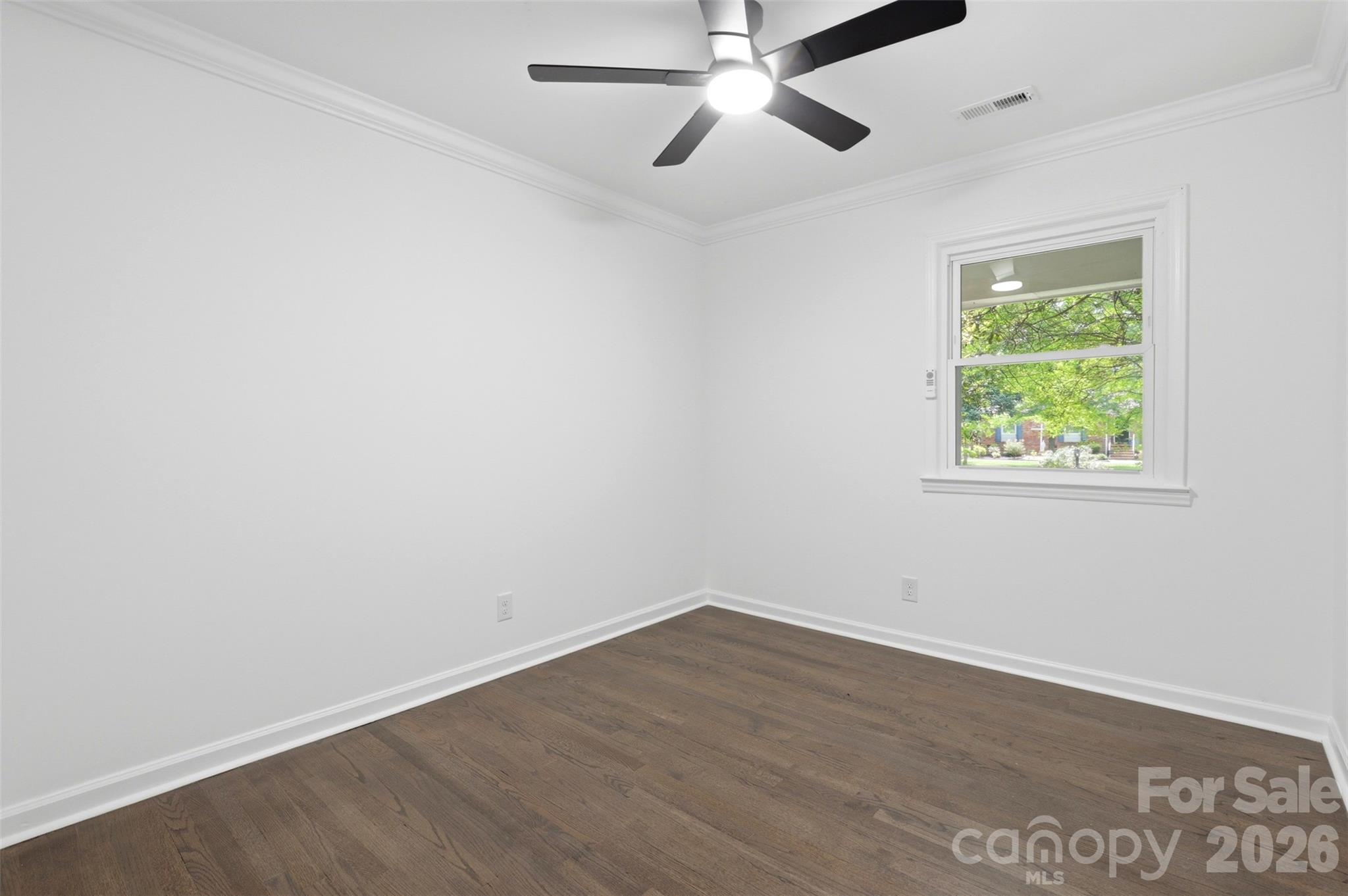 222 Sherwood Circle Property Photo 12