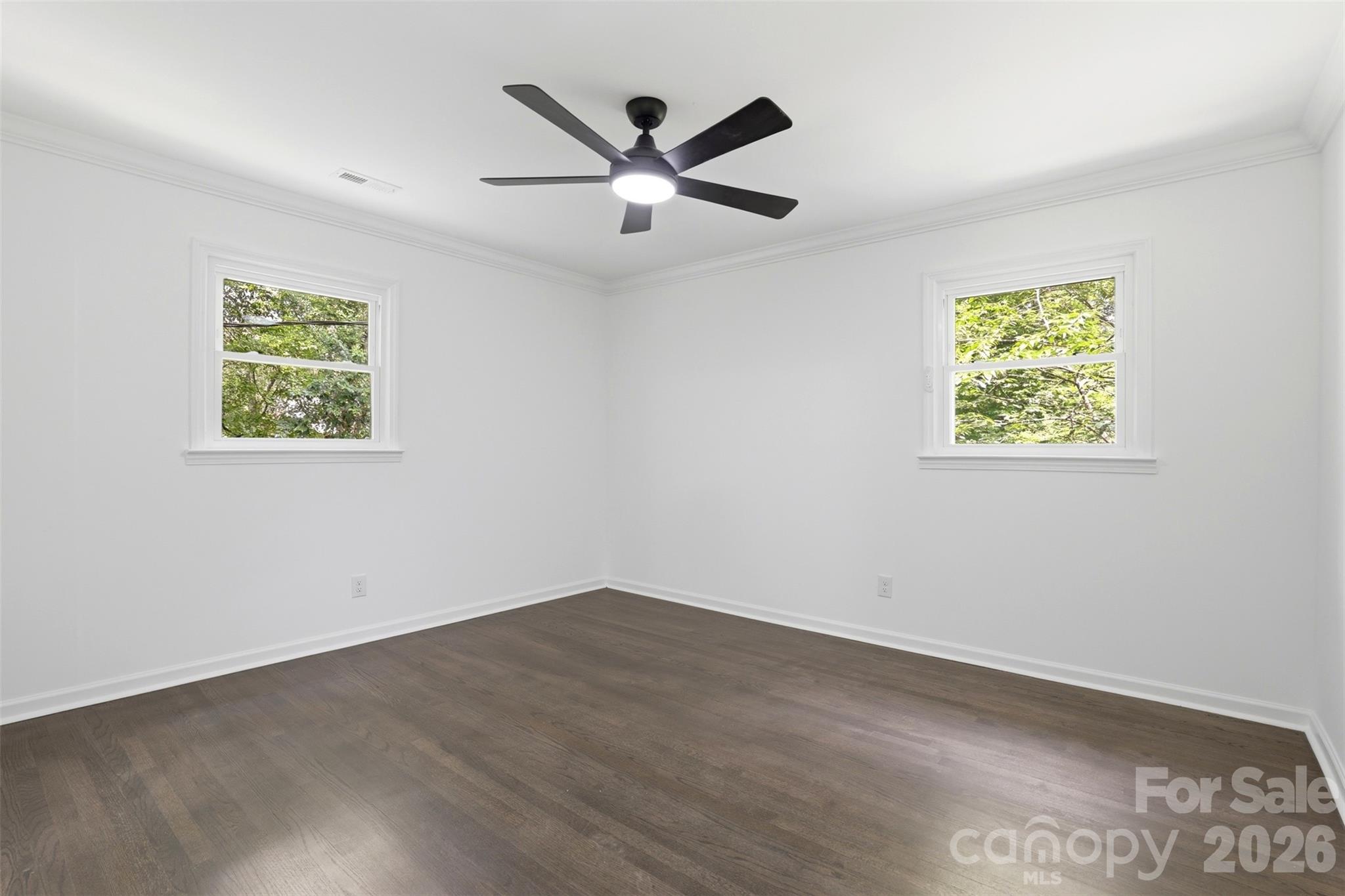 222 Sherwood Circle Property Photo 14