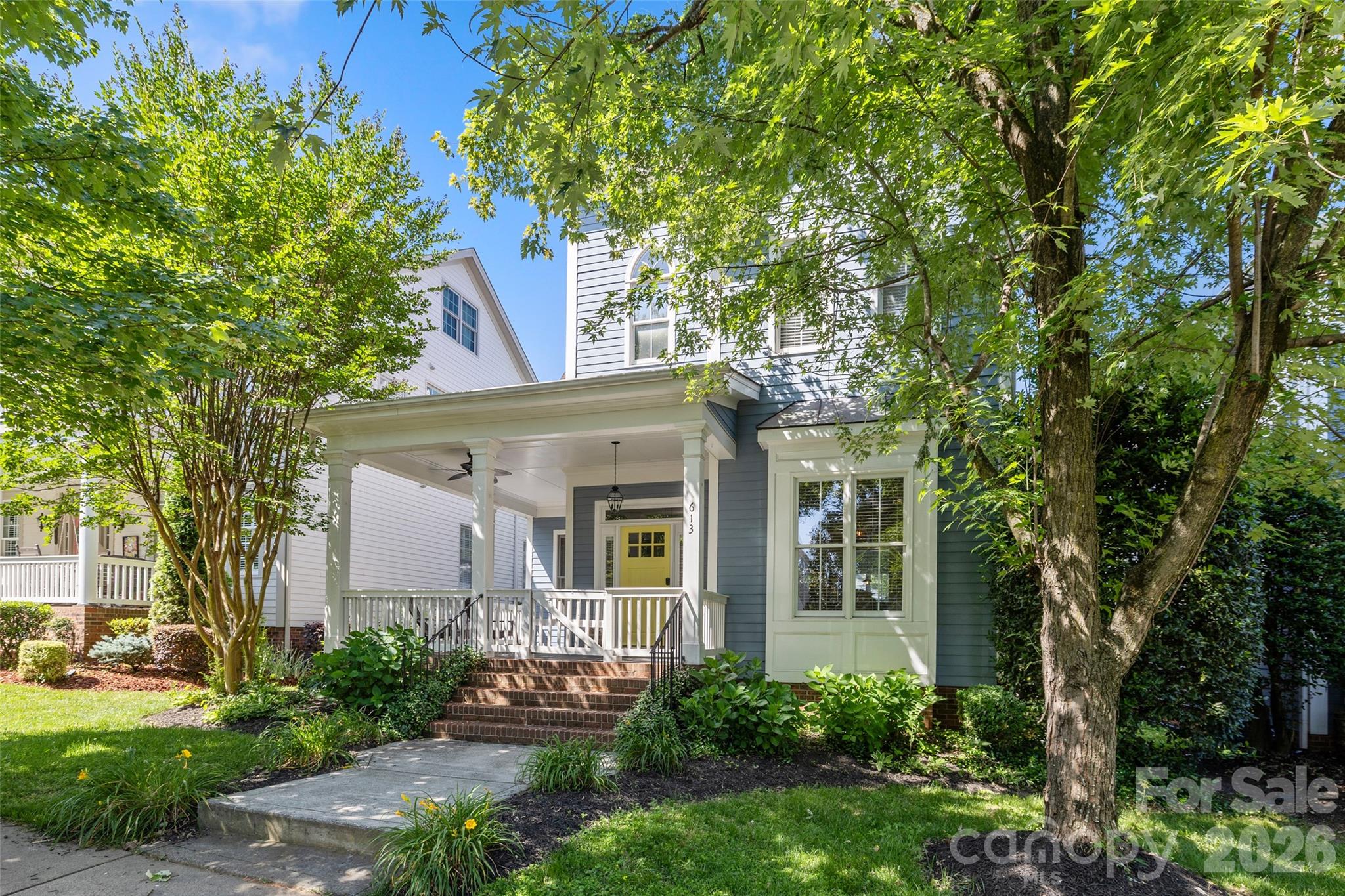 613 Bracket Street 522 Property Photo 1