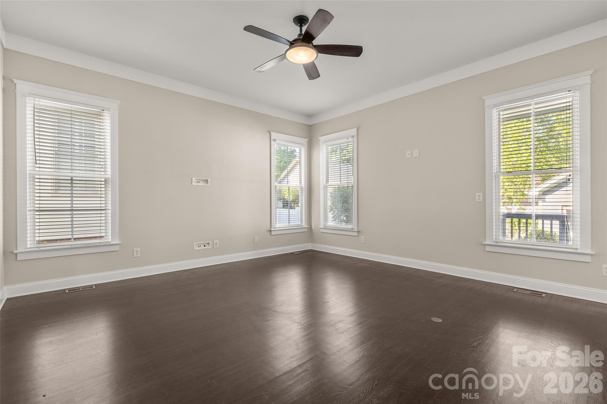 613 Bracket Street 522 Property Photo 17