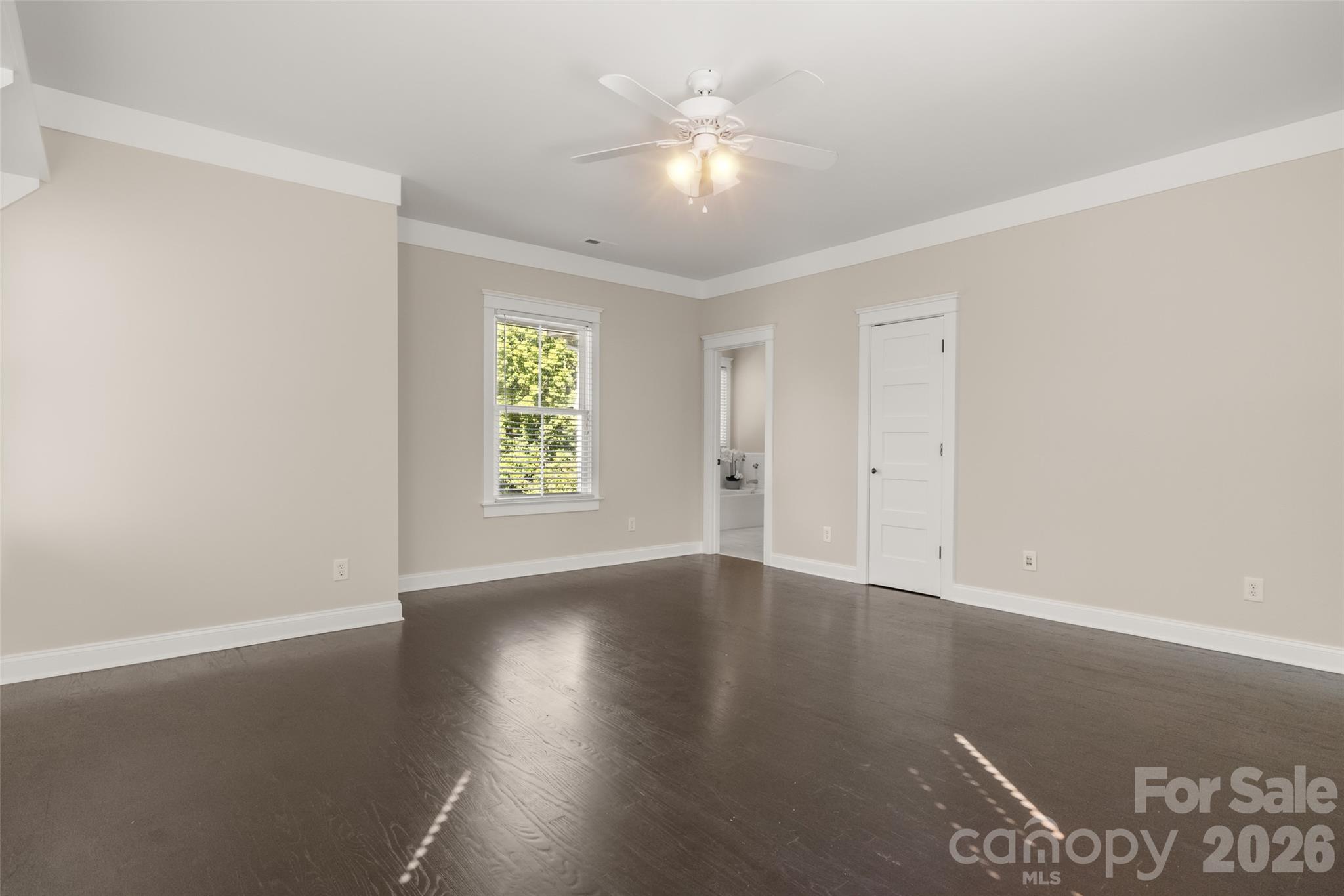 613 Bracket Street 522 Property Photo 27