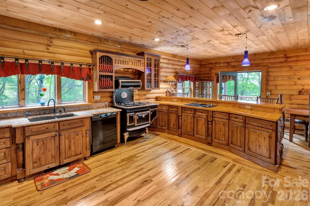 35 Falcon Crest Loop Property Photo 11