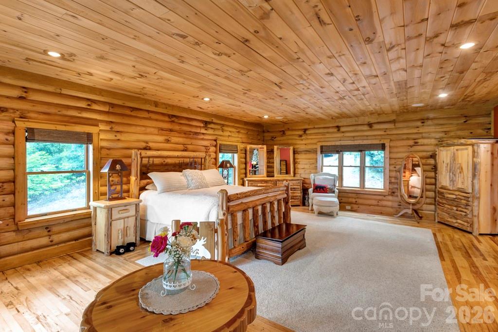 35 Falcon Crest Loop Property Photo 14
