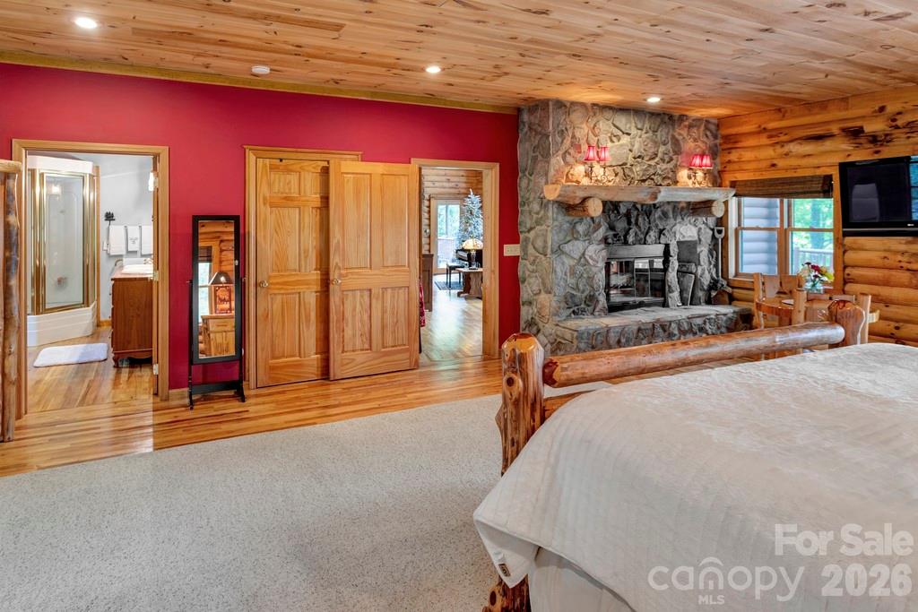 35 Falcon Crest Loop Property Photo 15