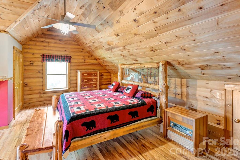 35 Falcon Crest Loop Property Photo 19