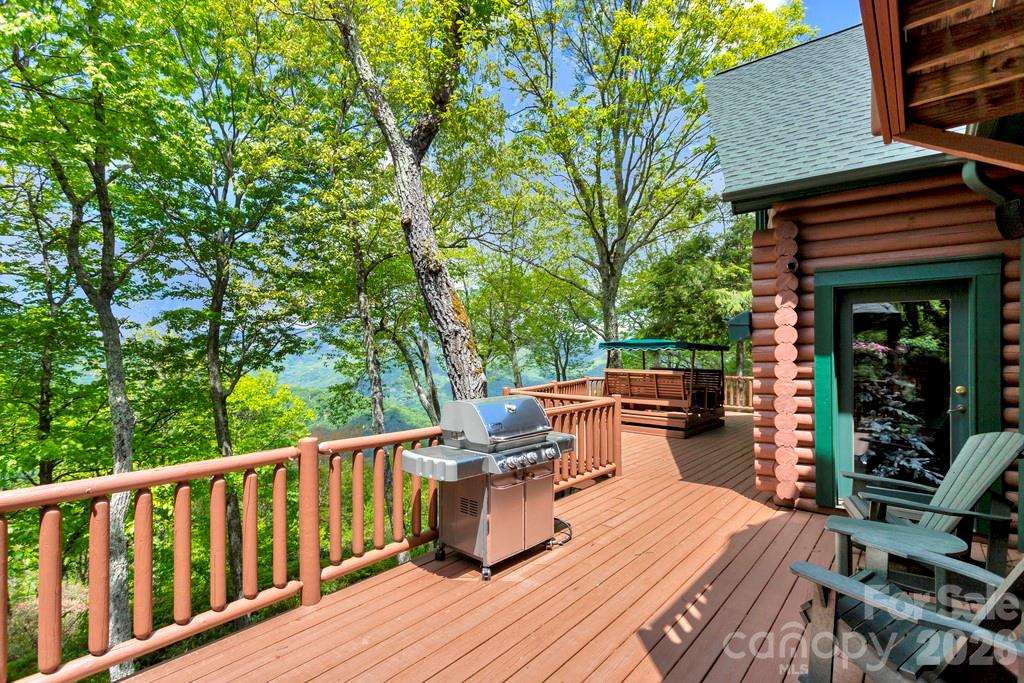 35 Falcon Crest Loop Property Photo 40