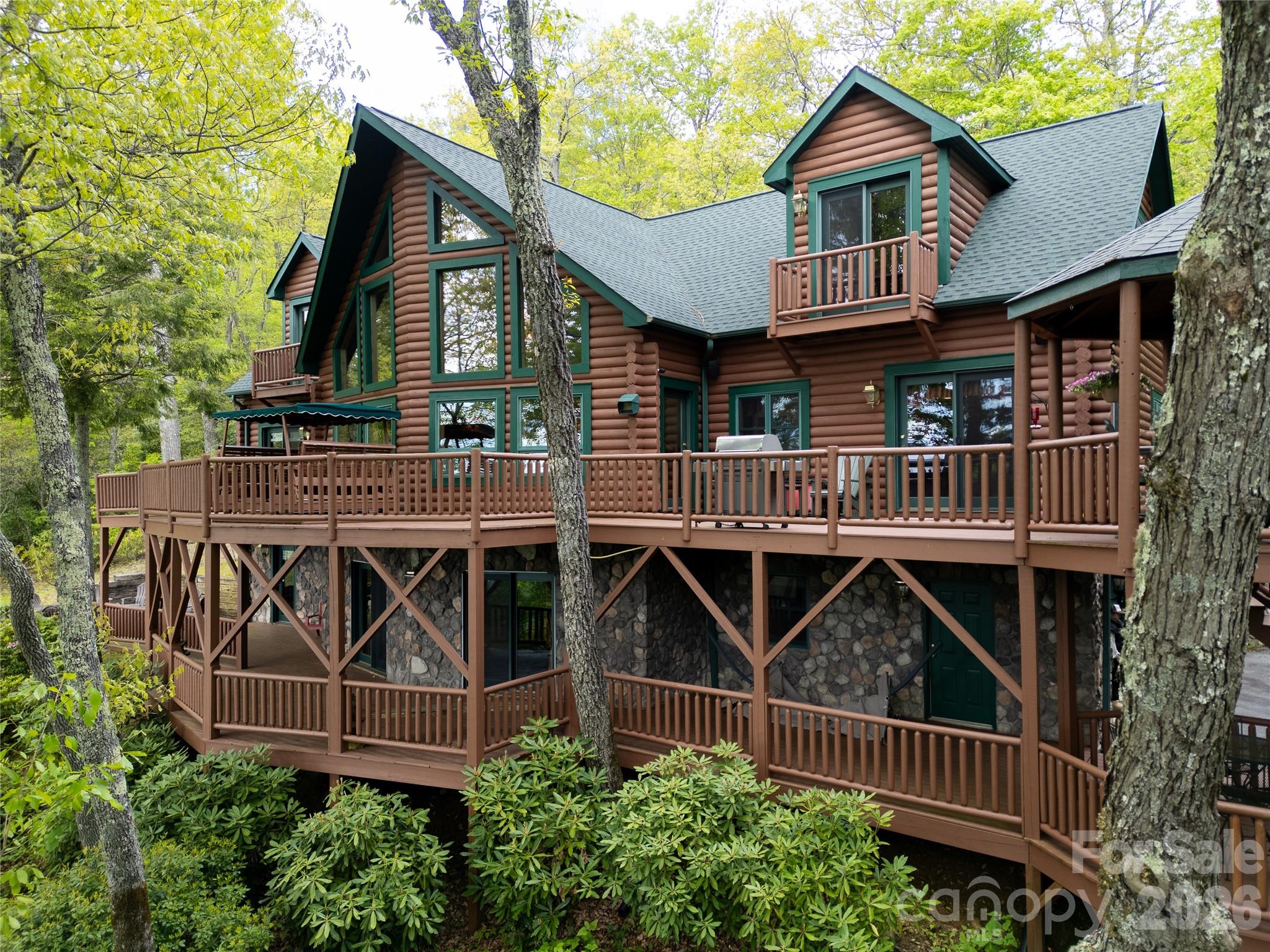 35 Falcon Crest Loop Property Photo 46