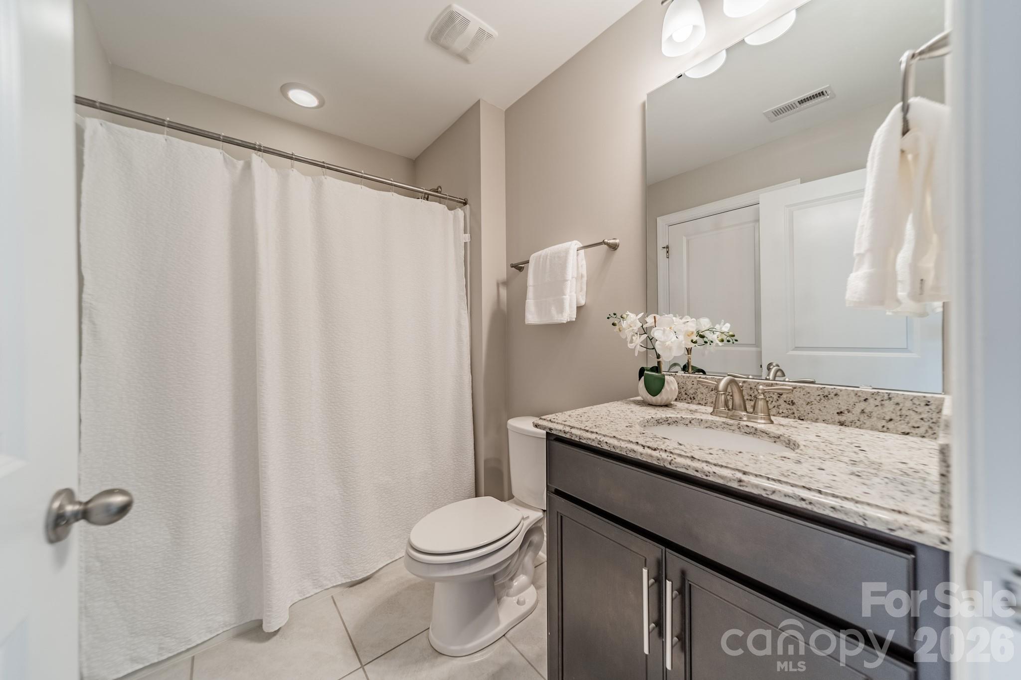 208 Canoe Pole Lane Property Photo 30