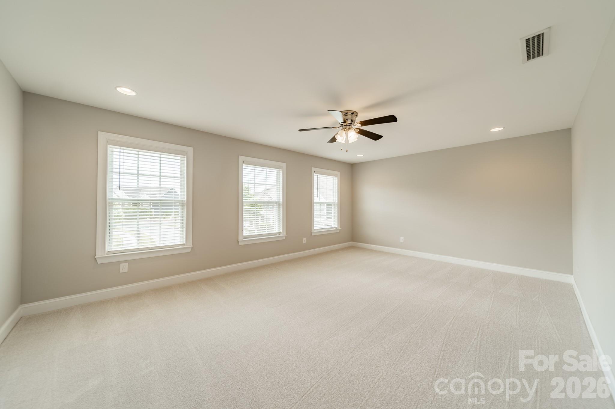 208 Canoe Pole Lane Property Photo 33