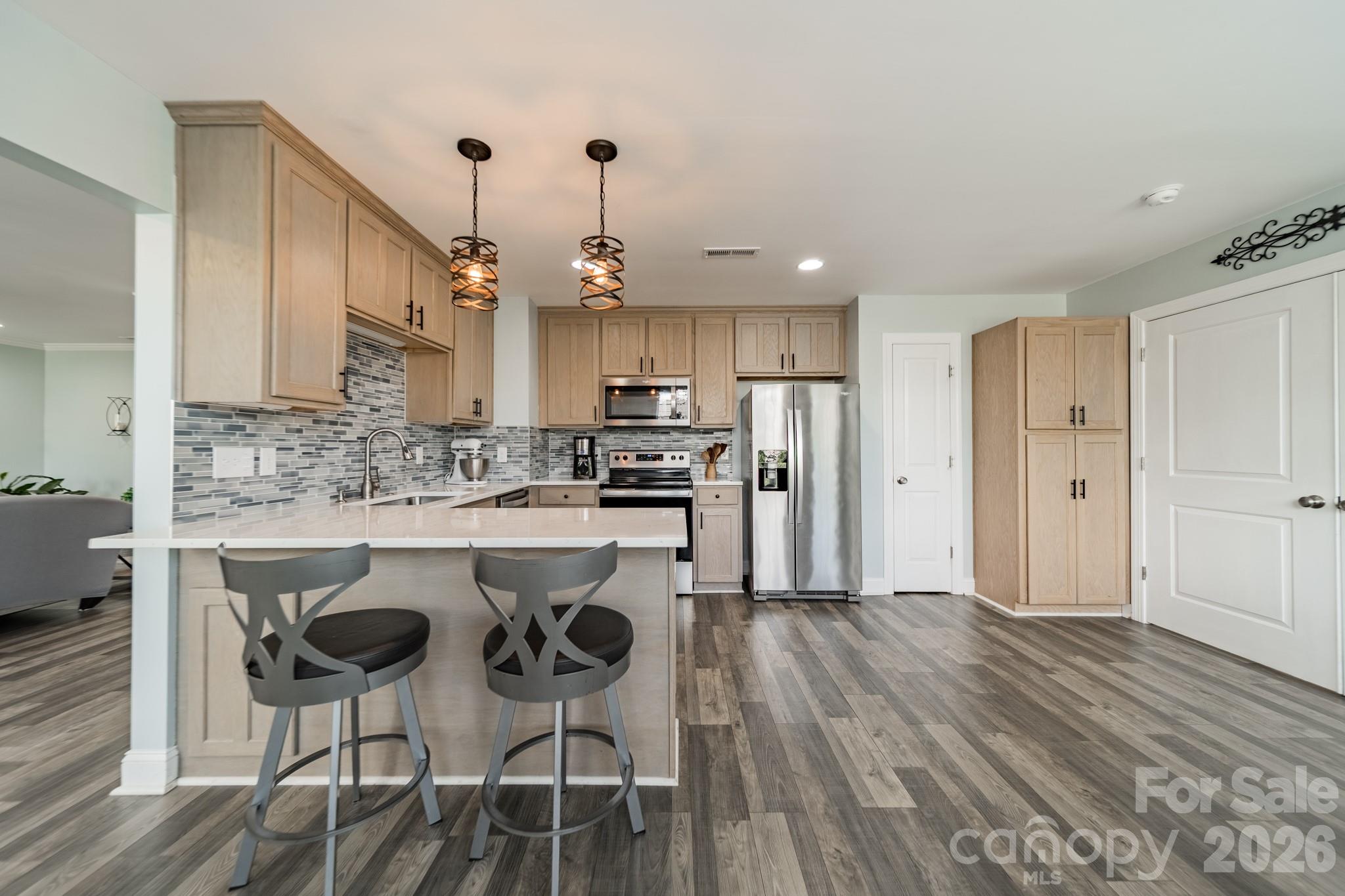 208 Canoe Pole Lane Property Photo 40
