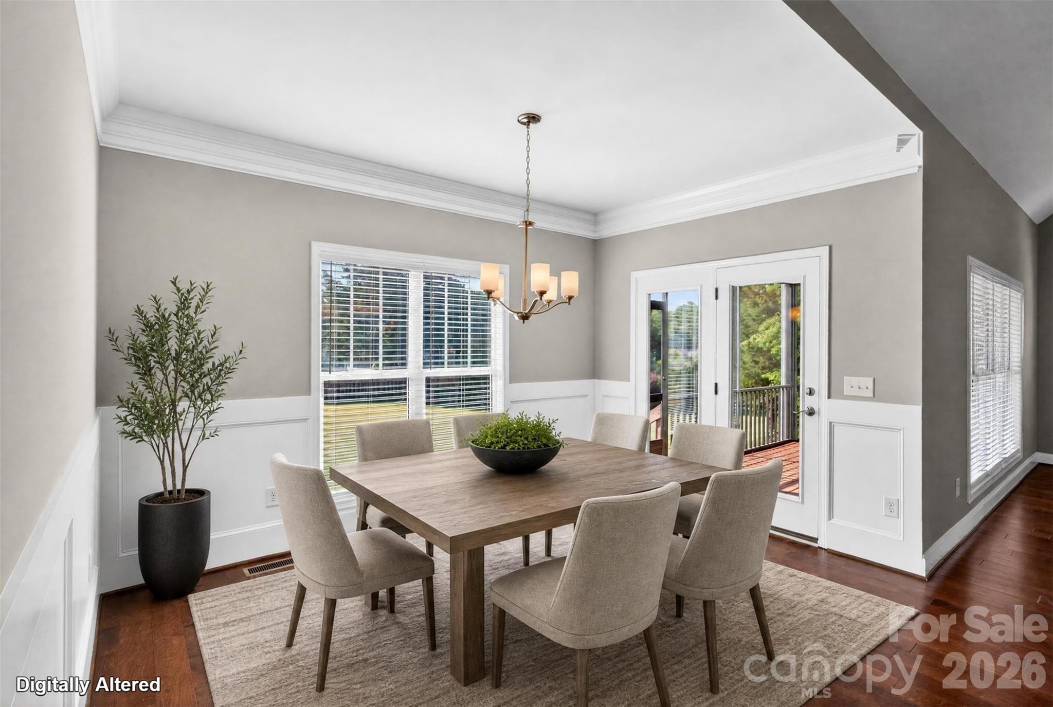 415 S Pendernale Drive Property Photo 4