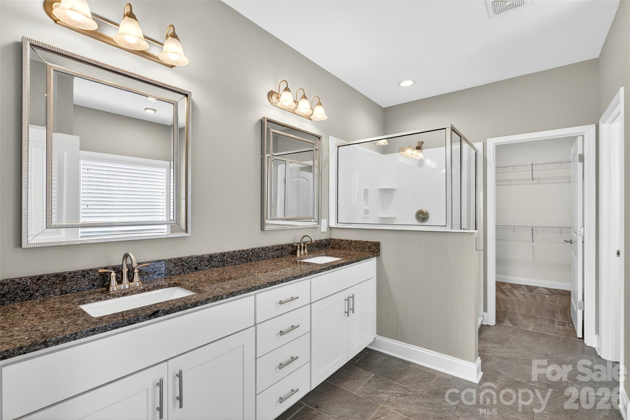 415 S Pendernale Drive Property Photo 22