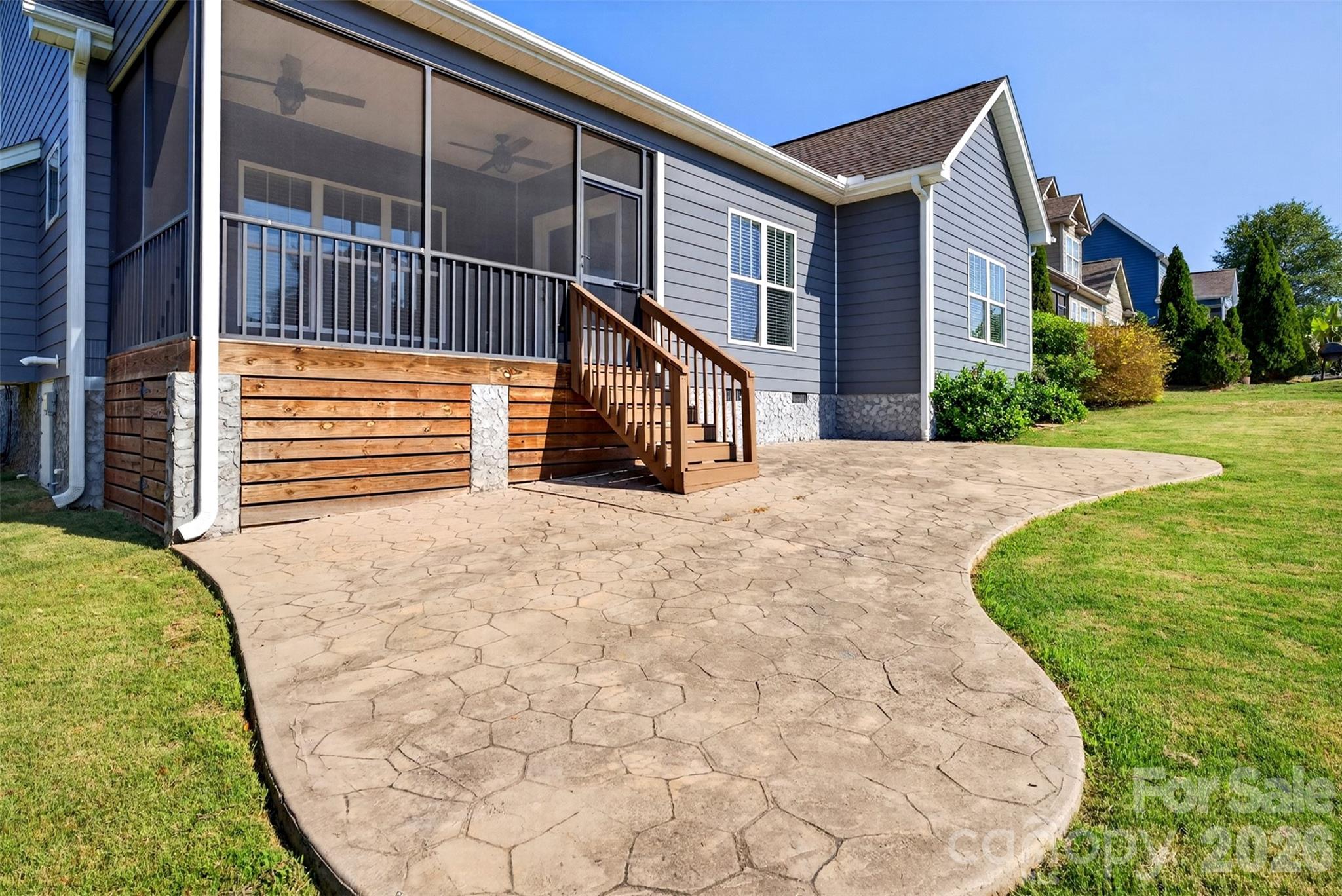 415 S Pendernale Drive Property Photo 38