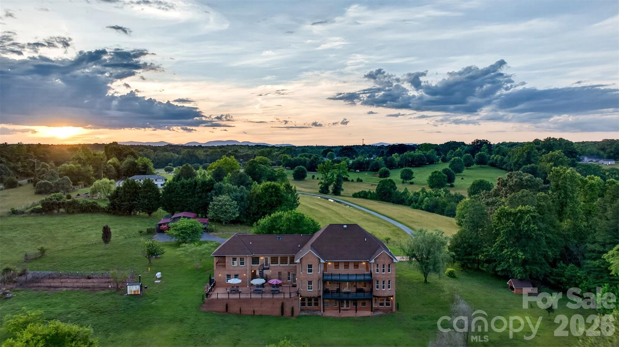 502 Hickory Hollow Road Property Photo 45
