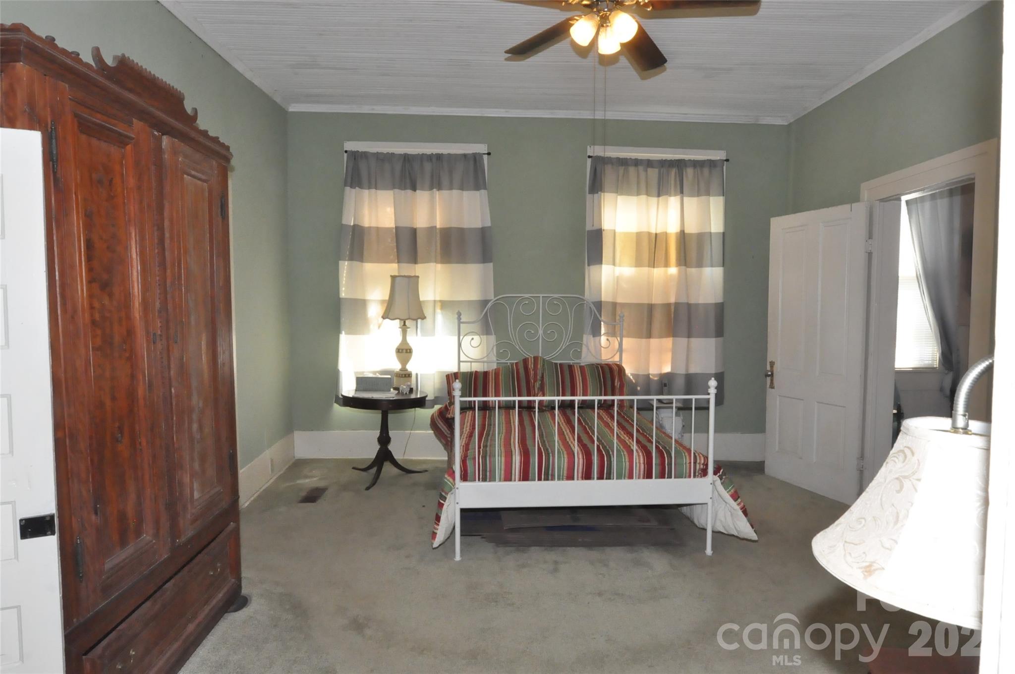 121 Hemphill Avenue Property Photo 10