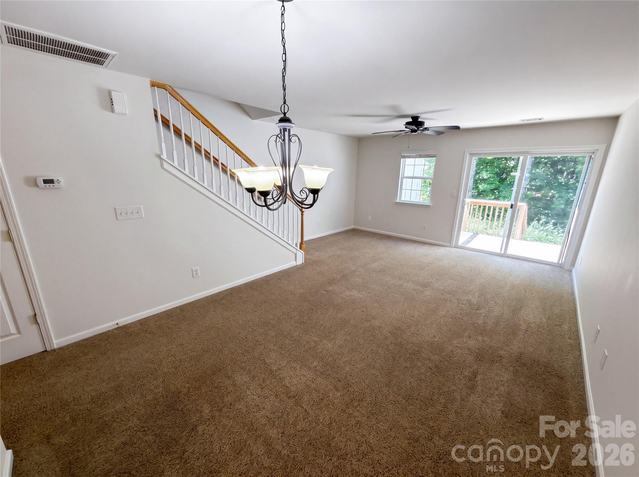 7395 Sun Dance Drive Property Photo 3