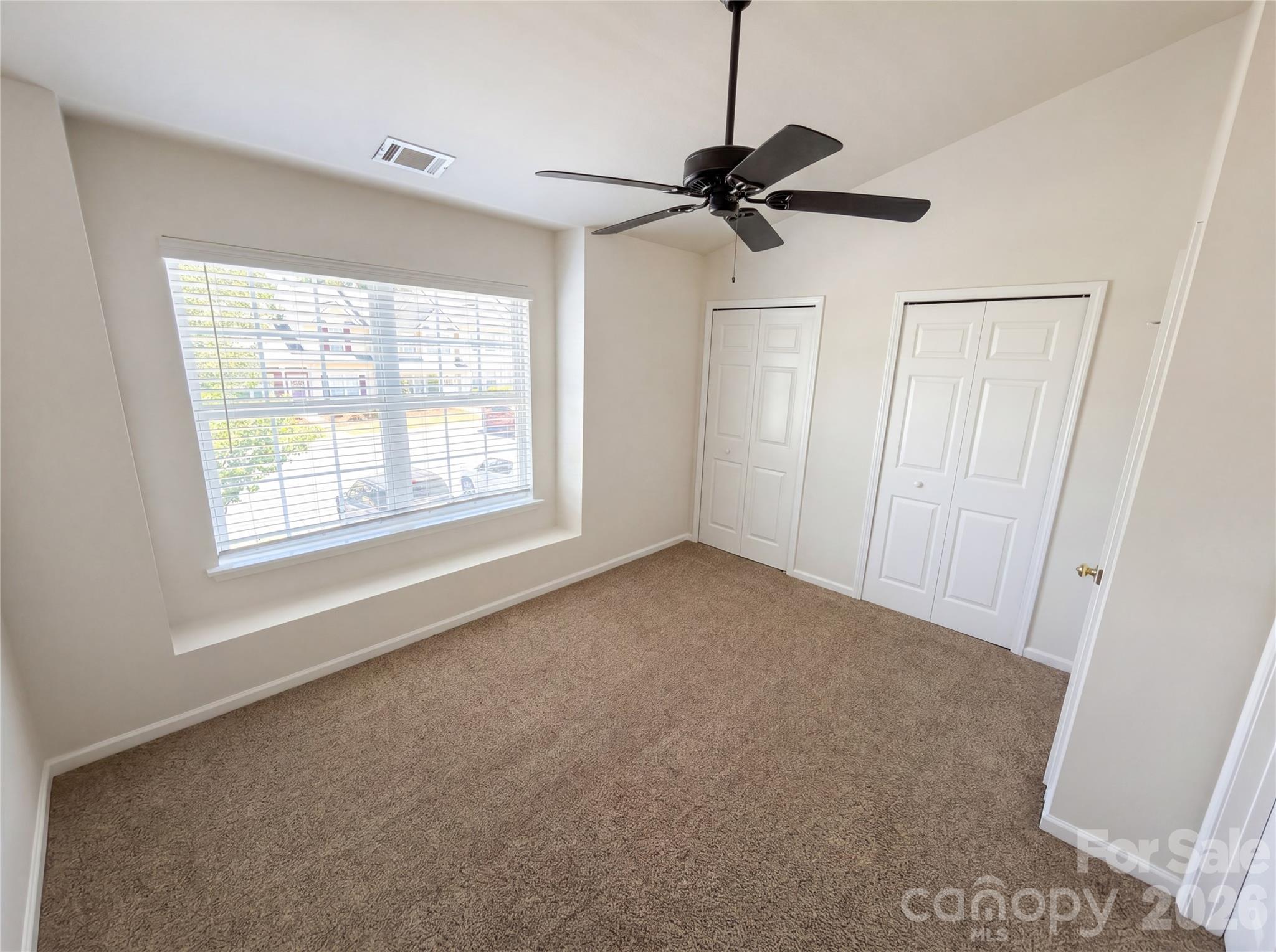 7395 Sun Dance Drive Property Photo 4