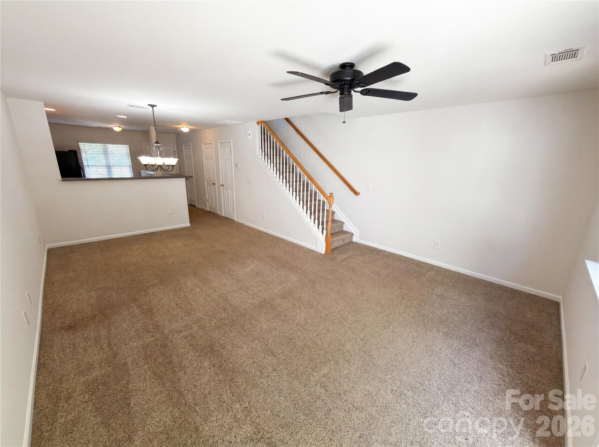 7395 Sun Dance Drive Property Photo 7