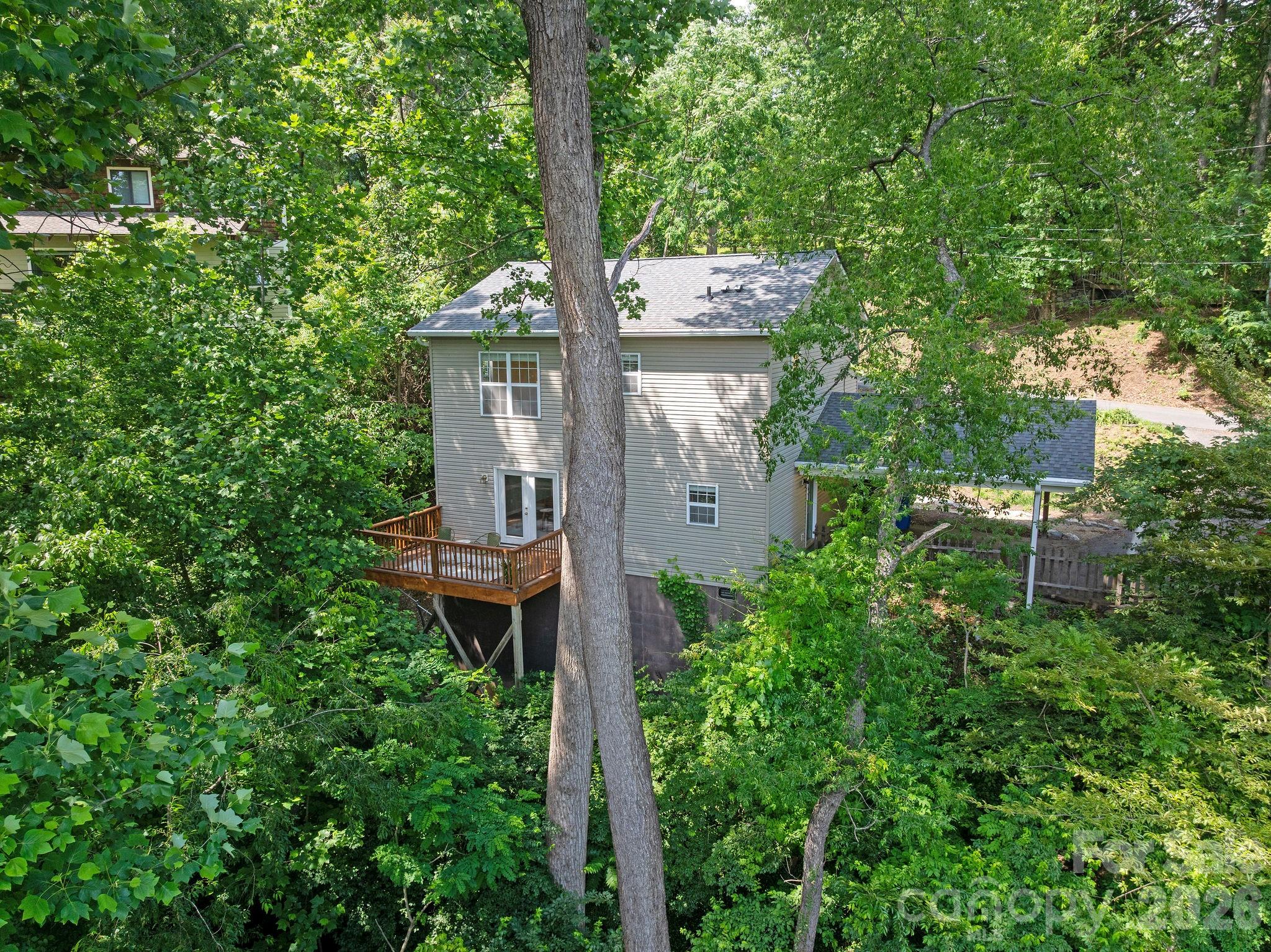 1 Pickwick Road Property Photo 35