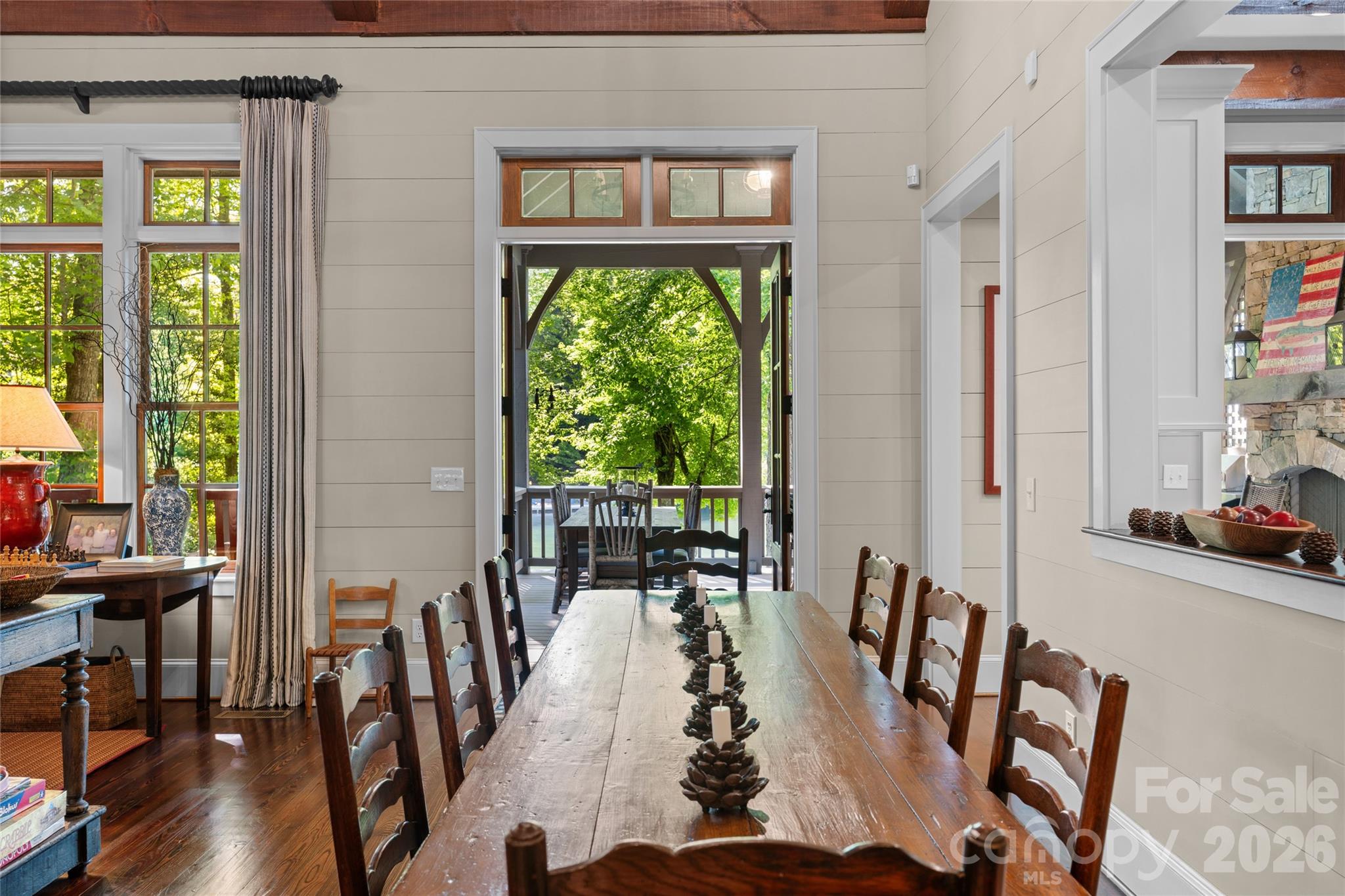 1585 Cold Mountain Road Property Photo 11