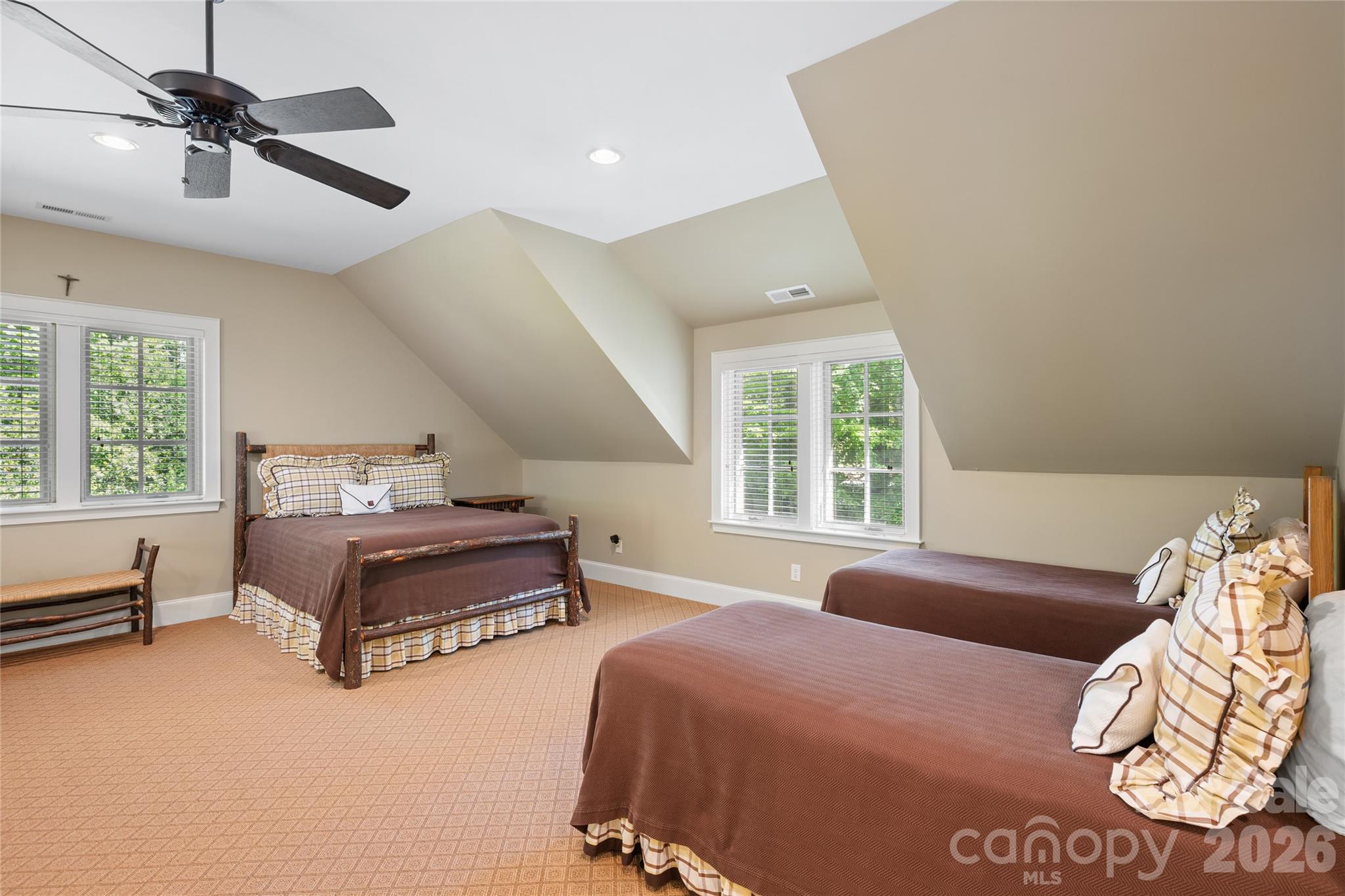 1585 Cold Mountain Road Property Photo 31