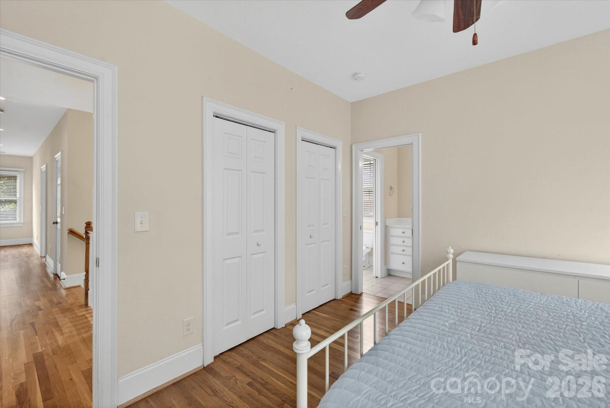 5752 Morris Hunt Drive Property Photo 27