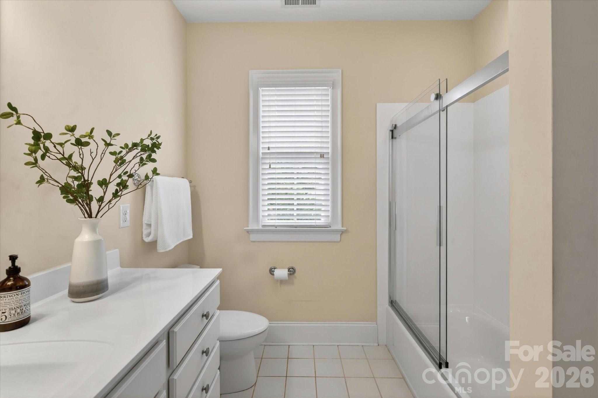 5752 Morris Hunt Drive Property Photo 35