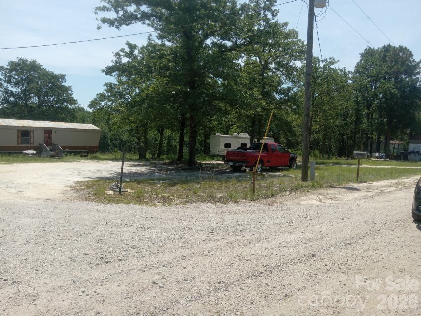3328 Love Road Property Photo 4