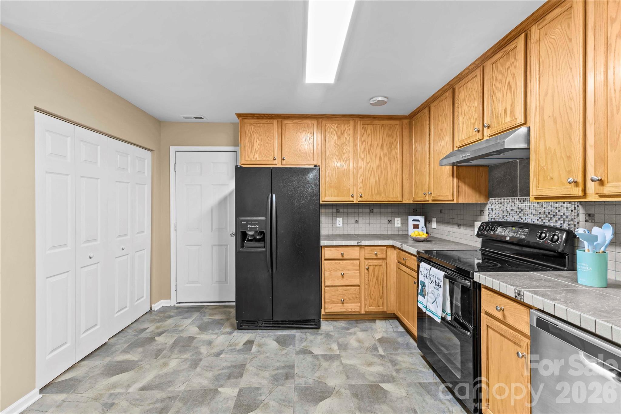 8119 Poplar Grove Circle Property Photo 13